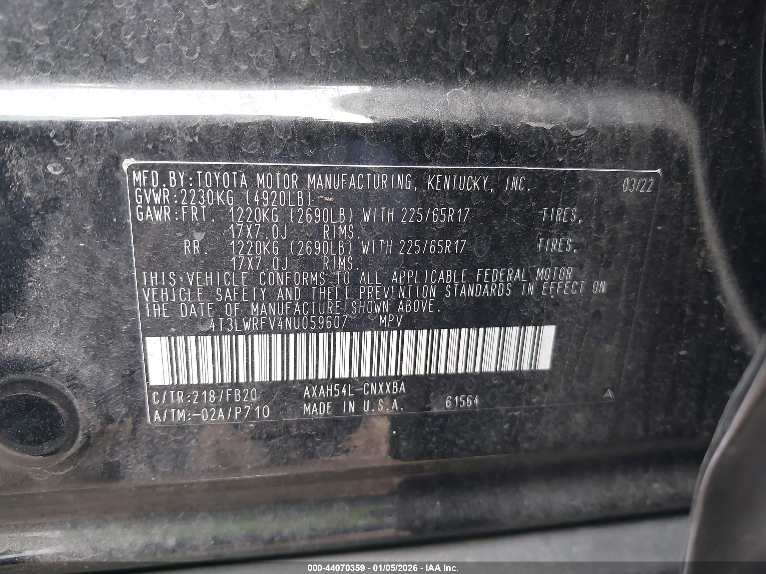 TOYOTA RAV4 image 9