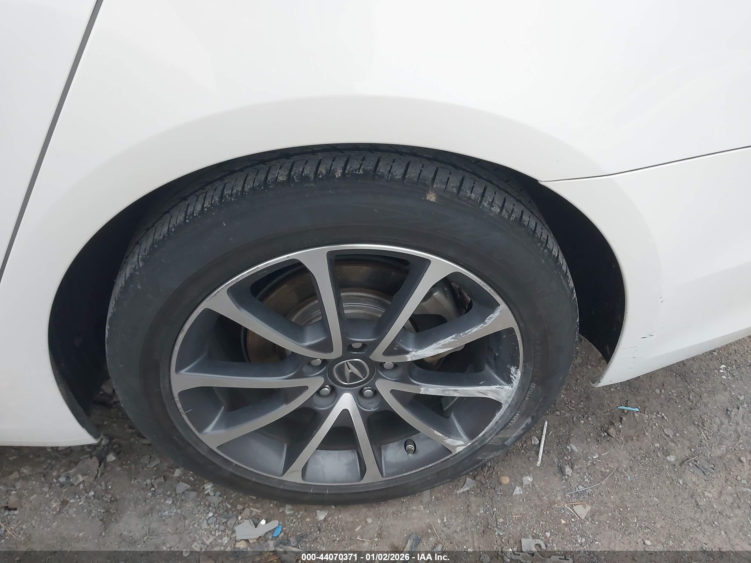 ACURA TLX image 6