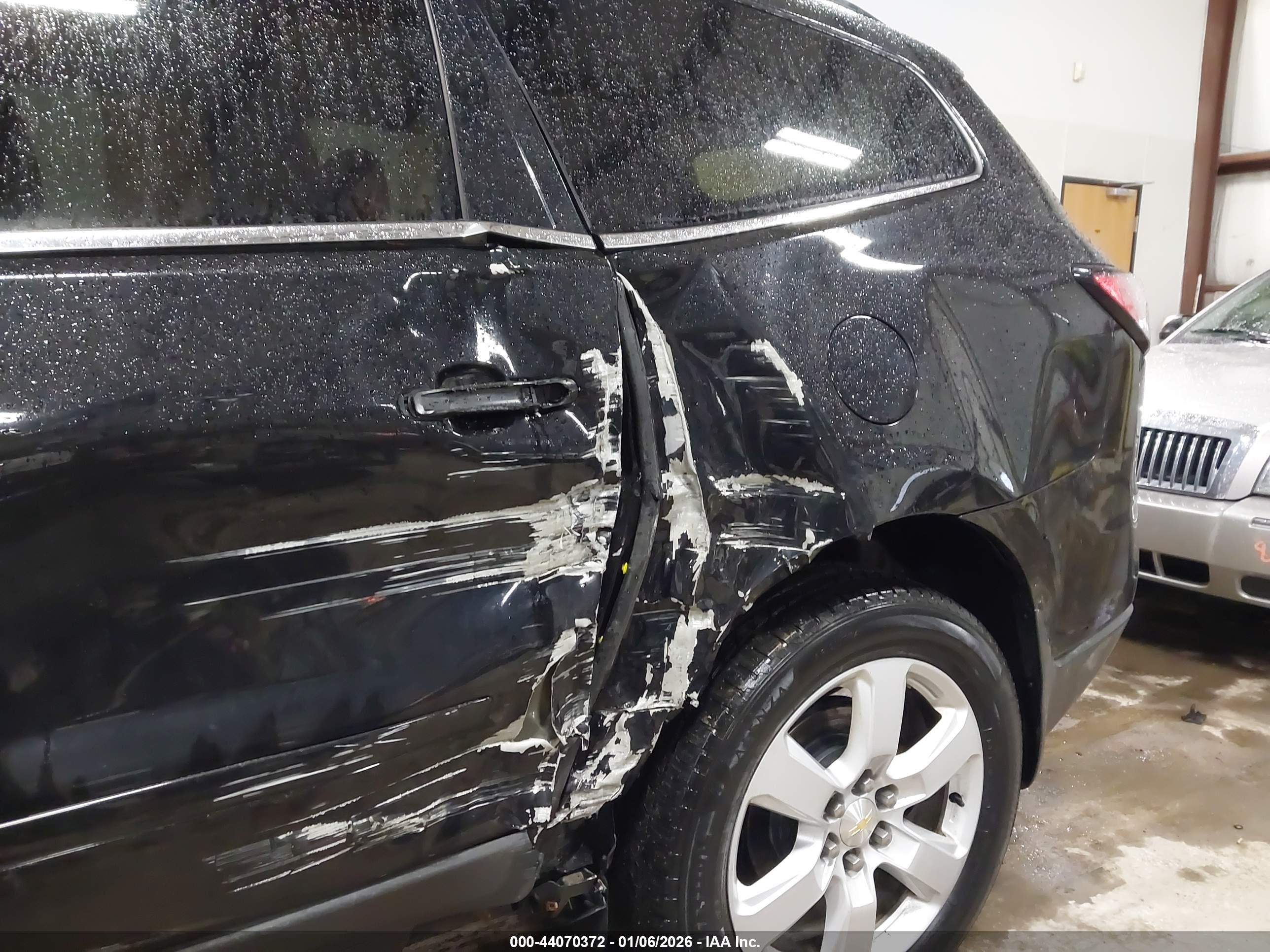 CHEVROLET TRAVERSE image 6