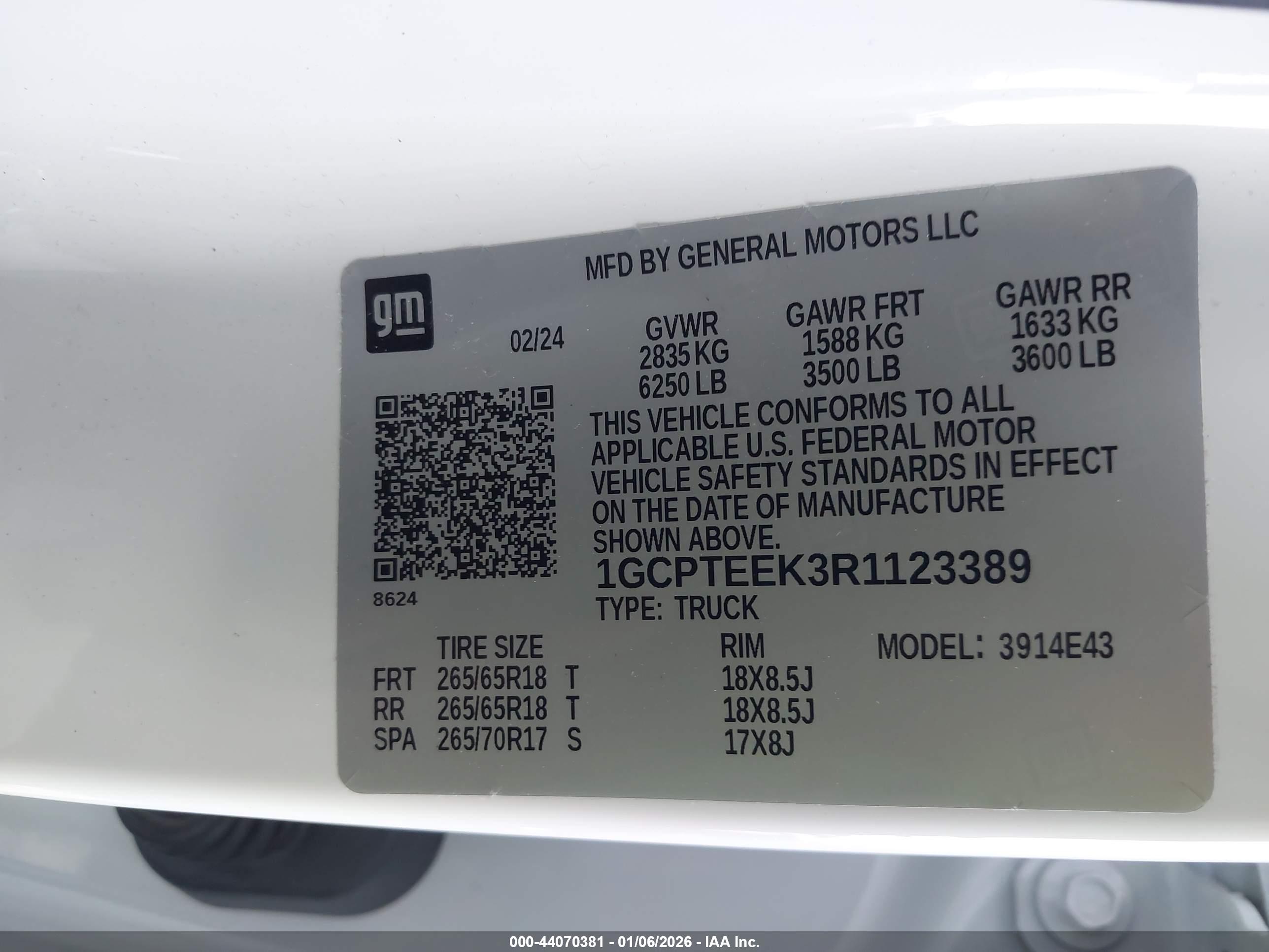 CHEVROLET COLORADO image 9