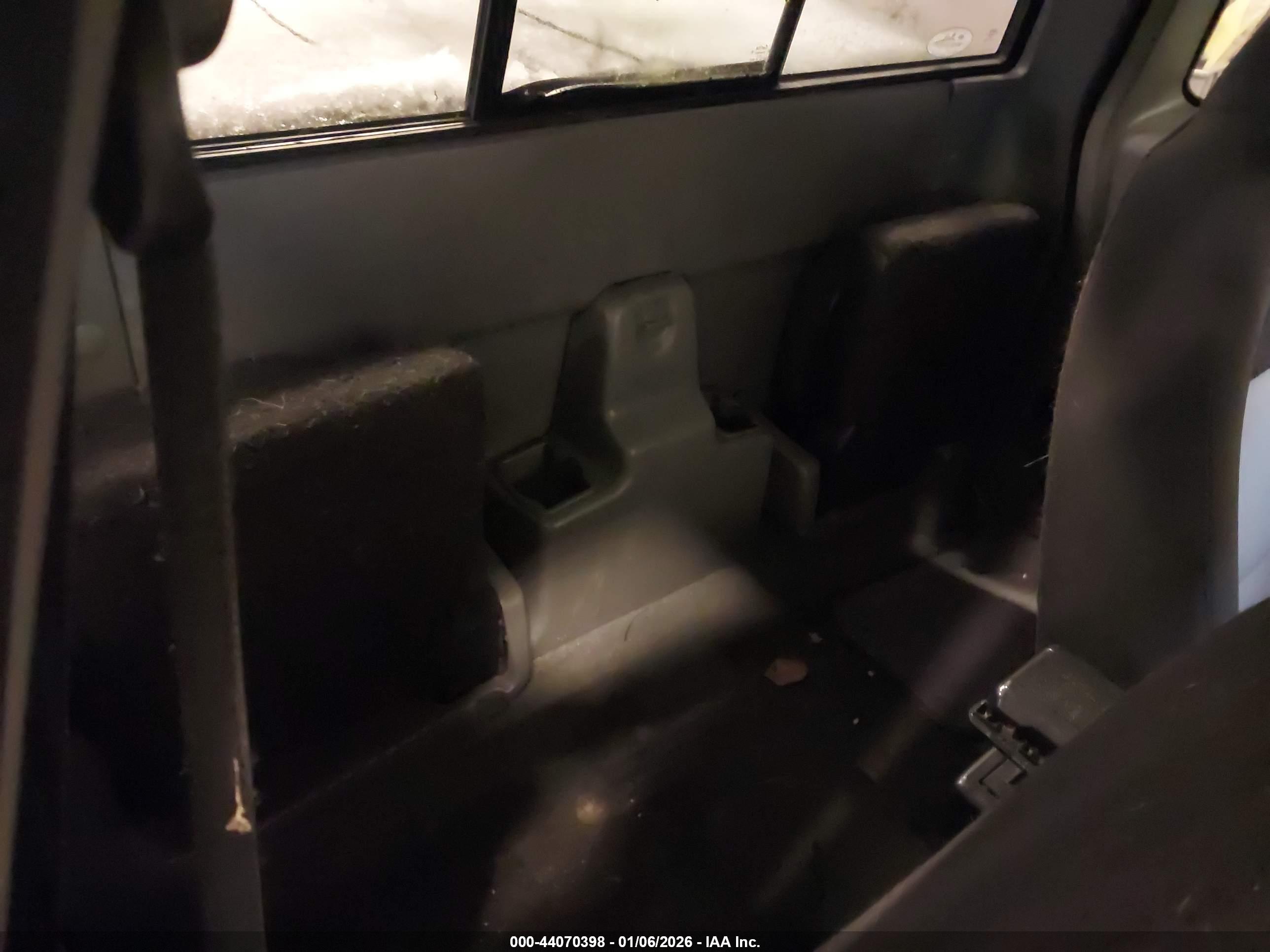 FORD RANGER image 8