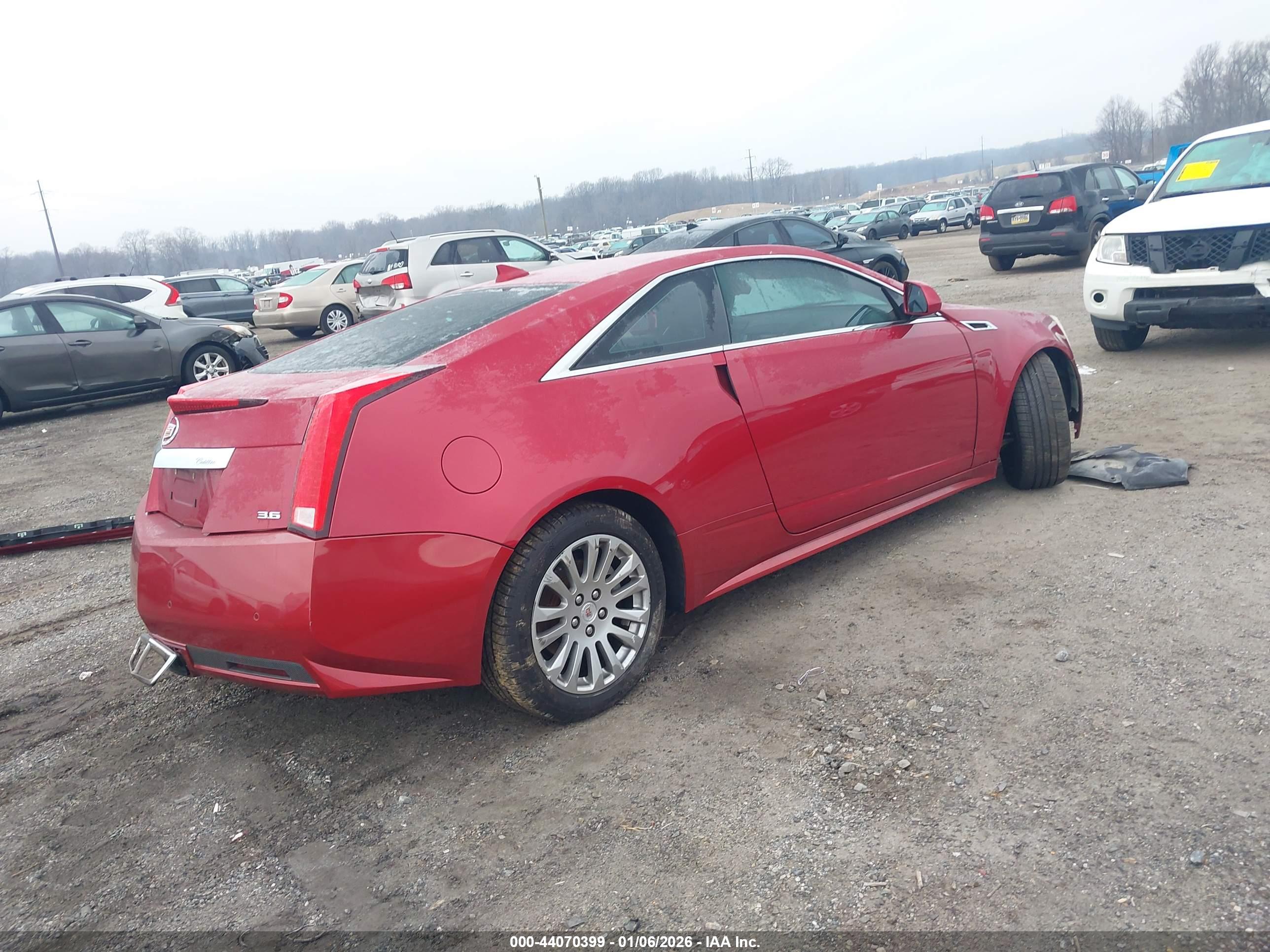 CADILLAC CTS image 4