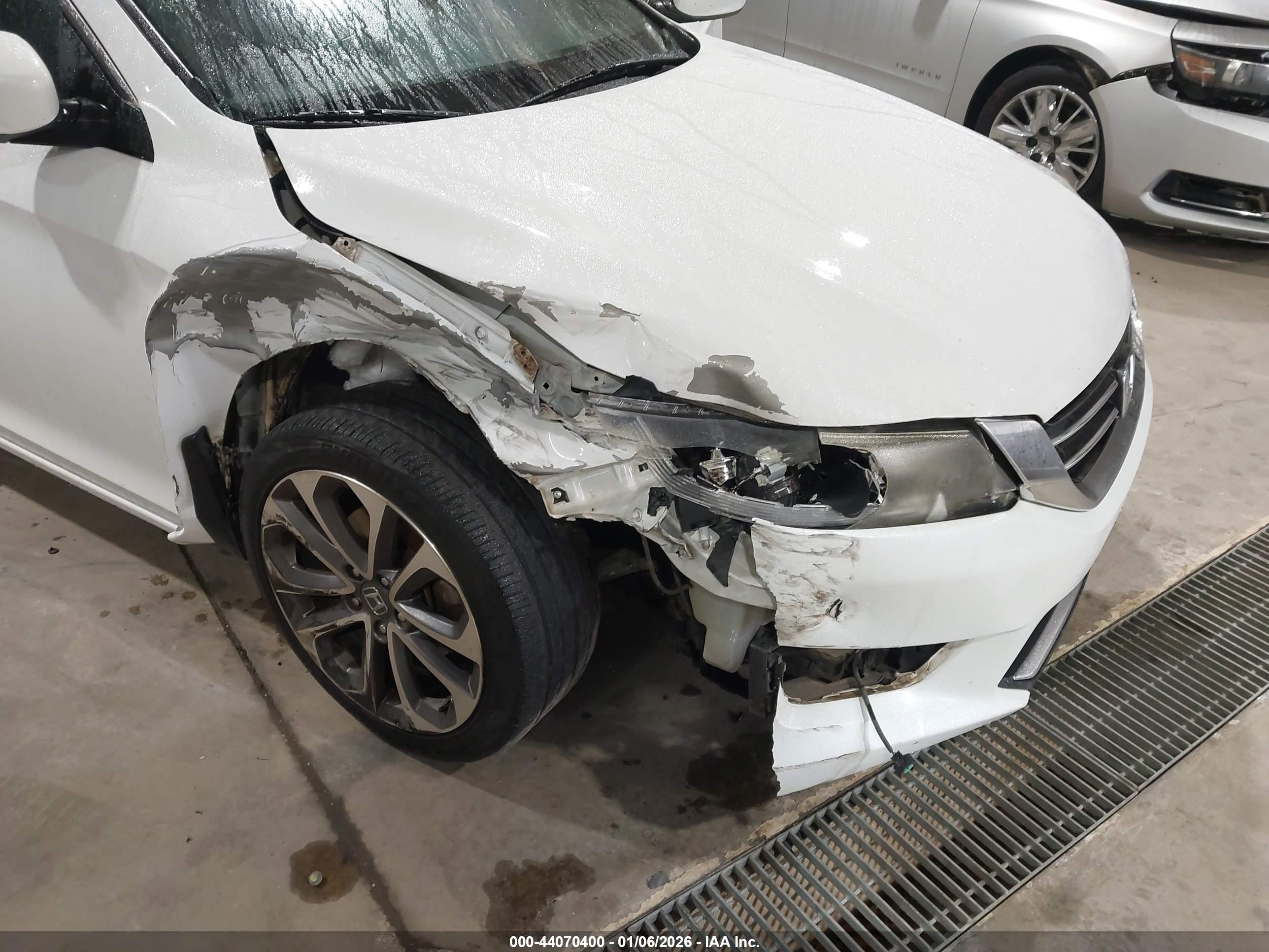 HONDA ACCORD image 6