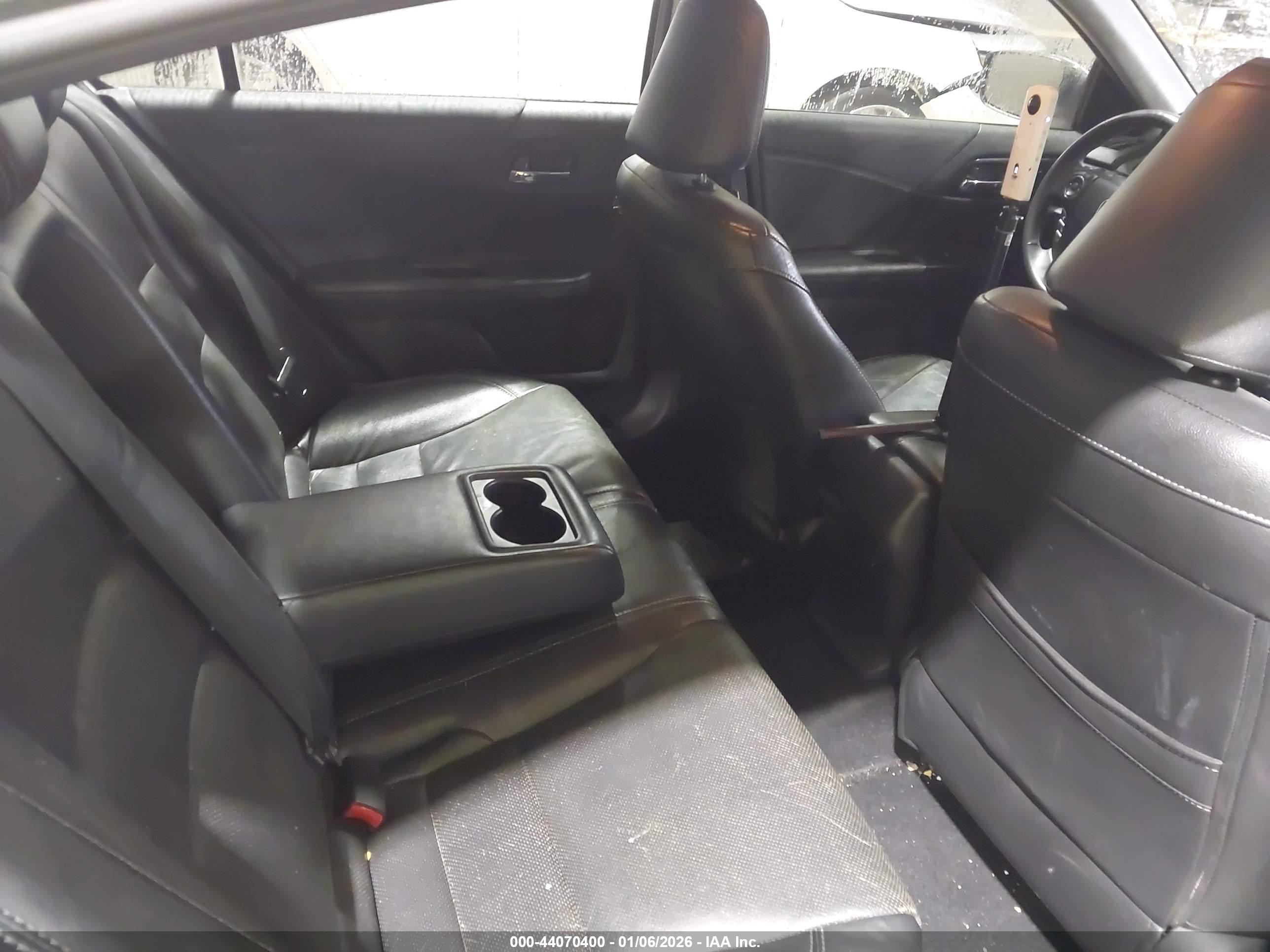 HONDA ACCORD image 8