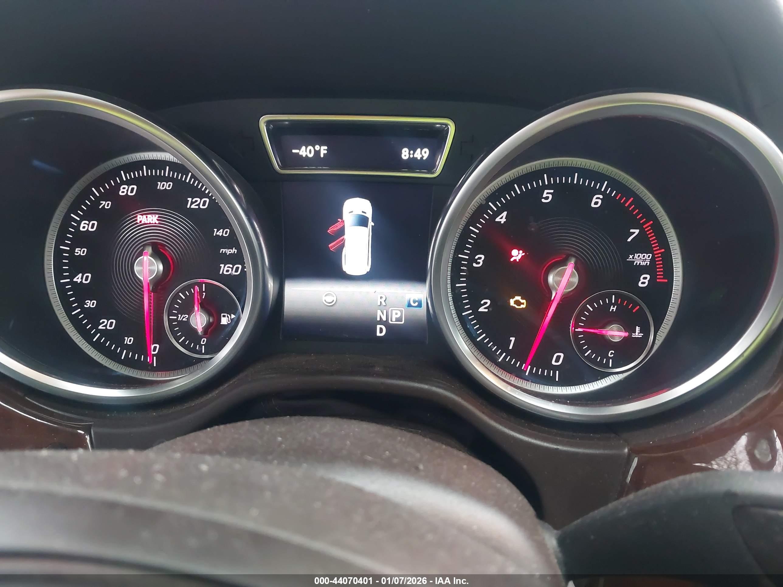 MERCEDES-BENZ GLS image 7
