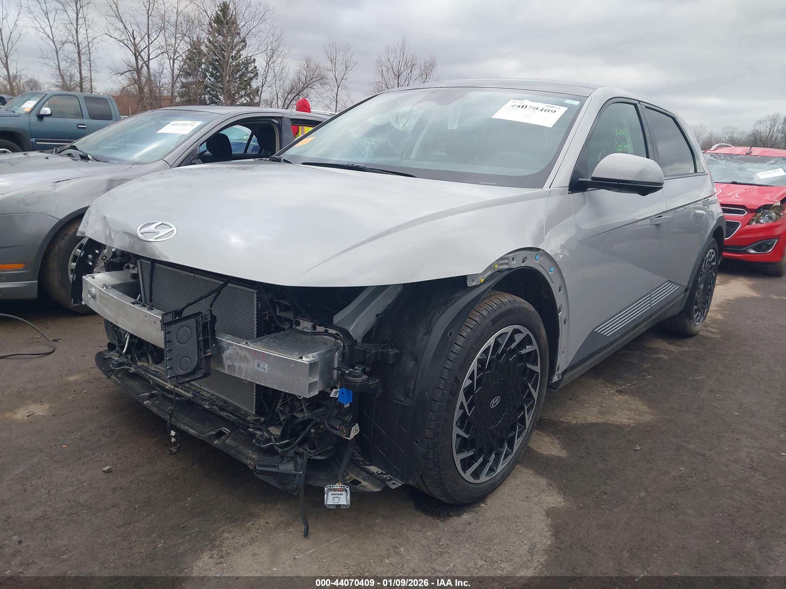 HYUNDAI IONIQ image 2