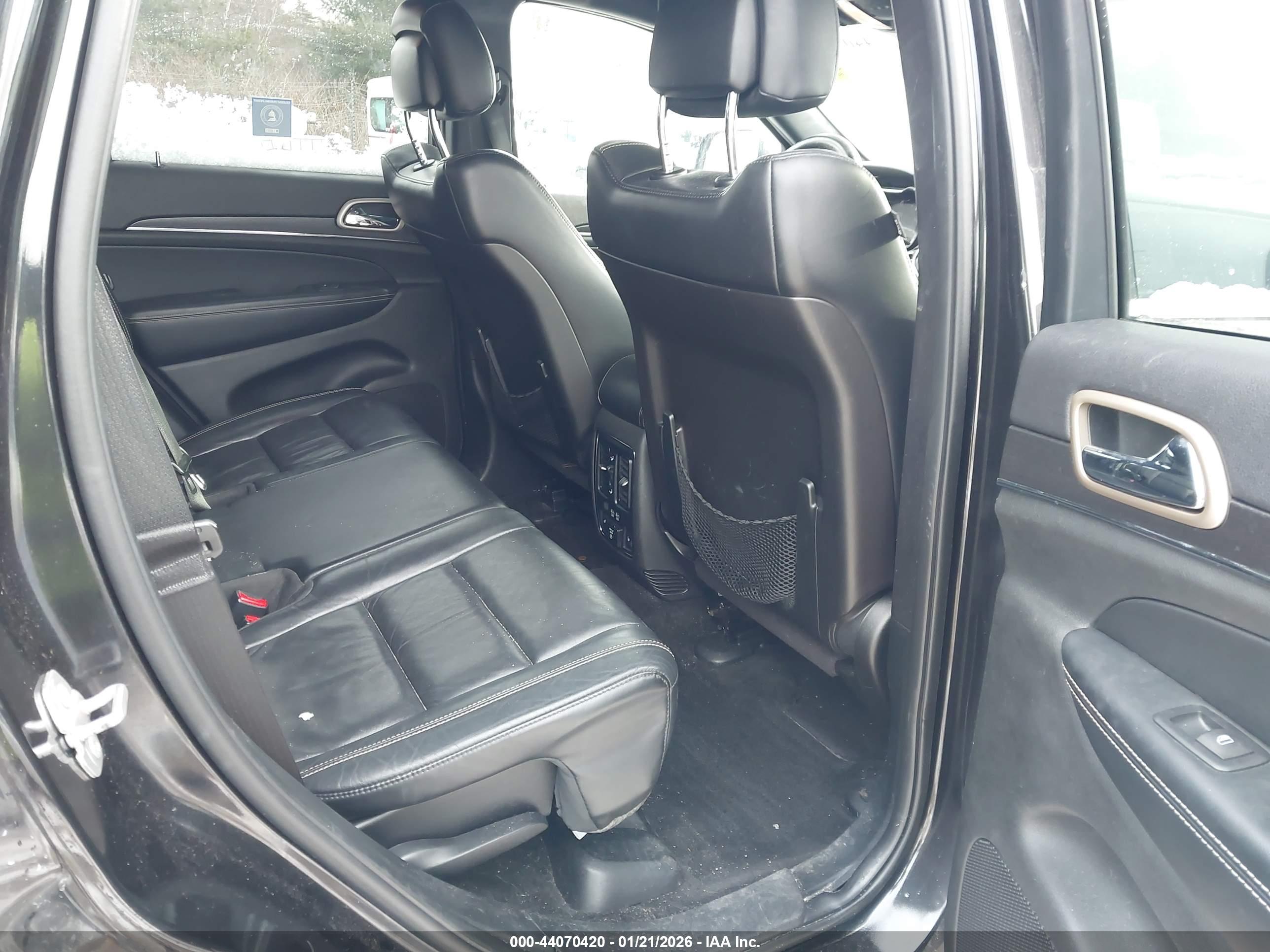 JEEP GRAND image 8