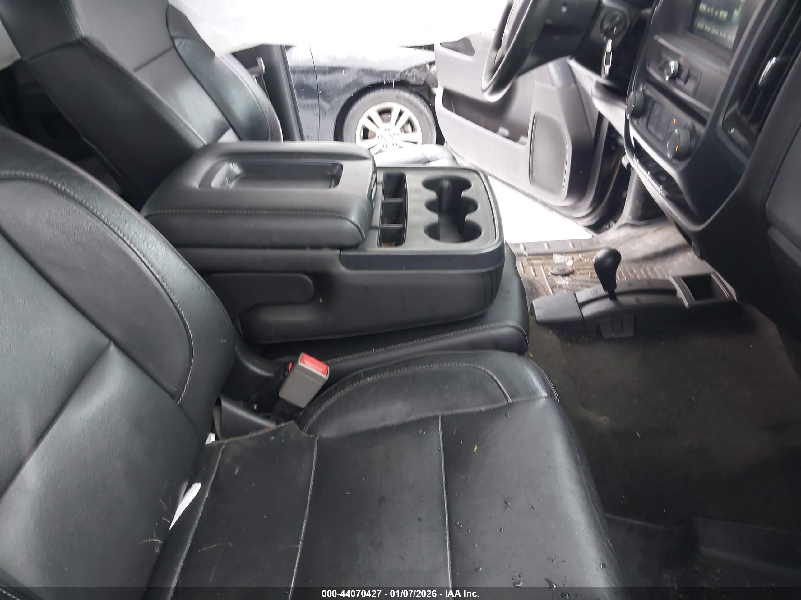 GMC SIERRA image 5