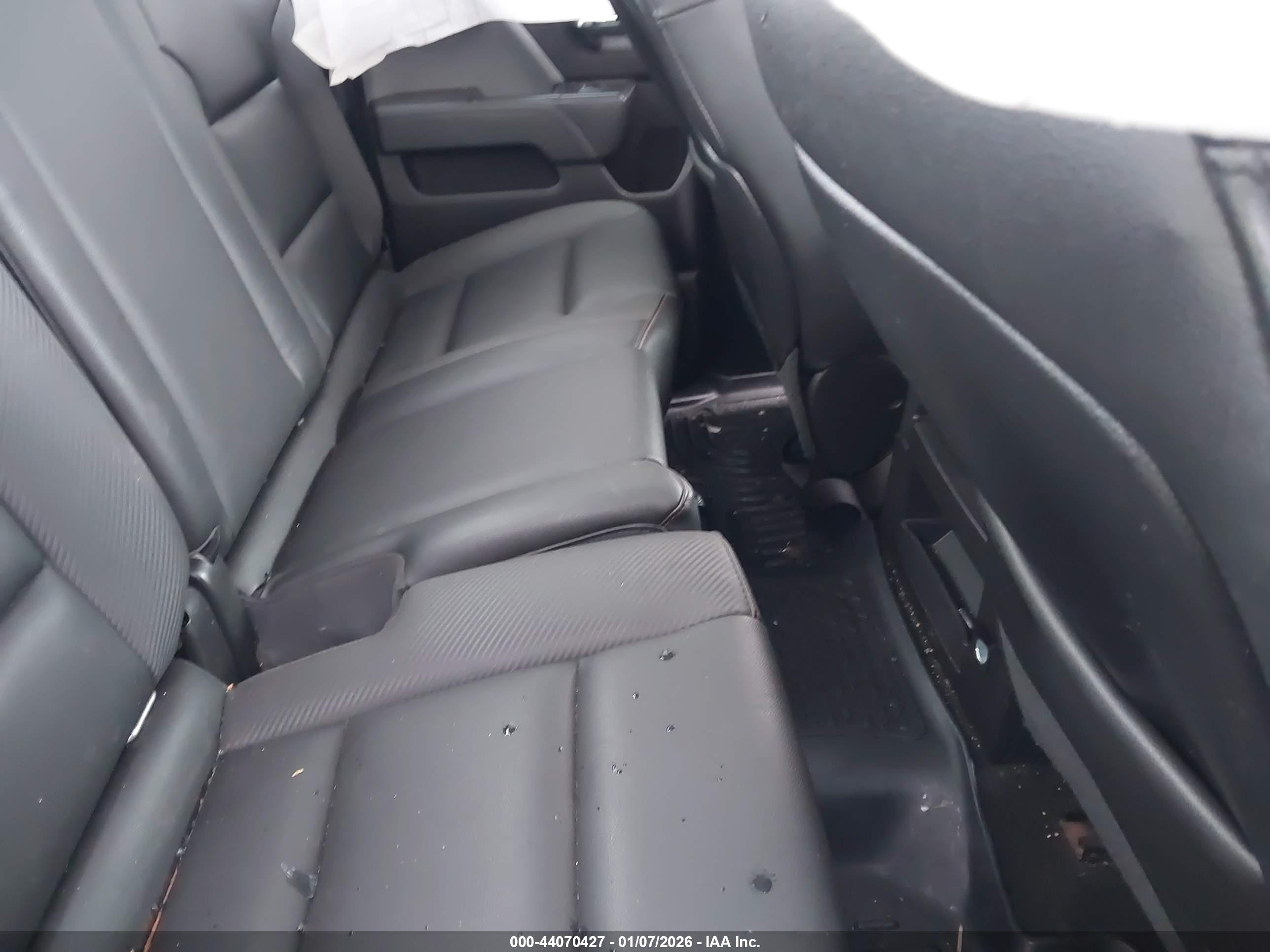 GMC SIERRA image 8