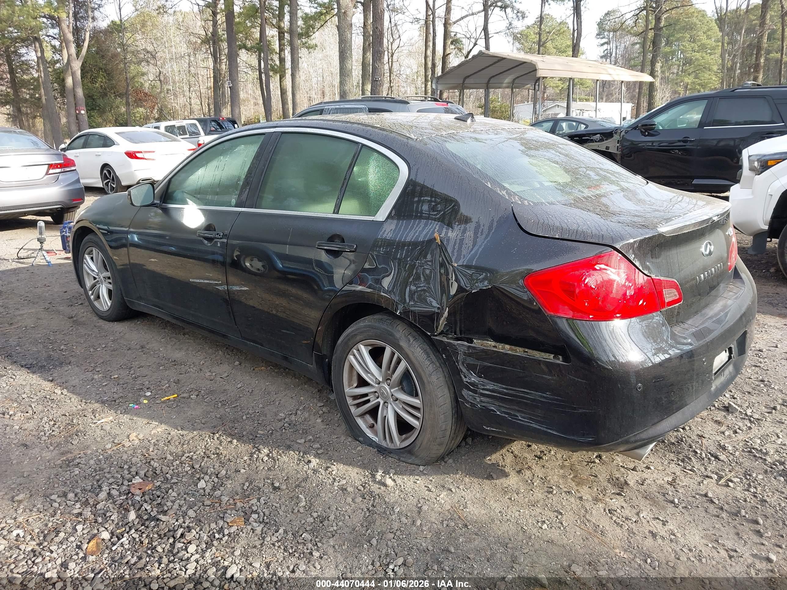 INFINITI G37X image 3