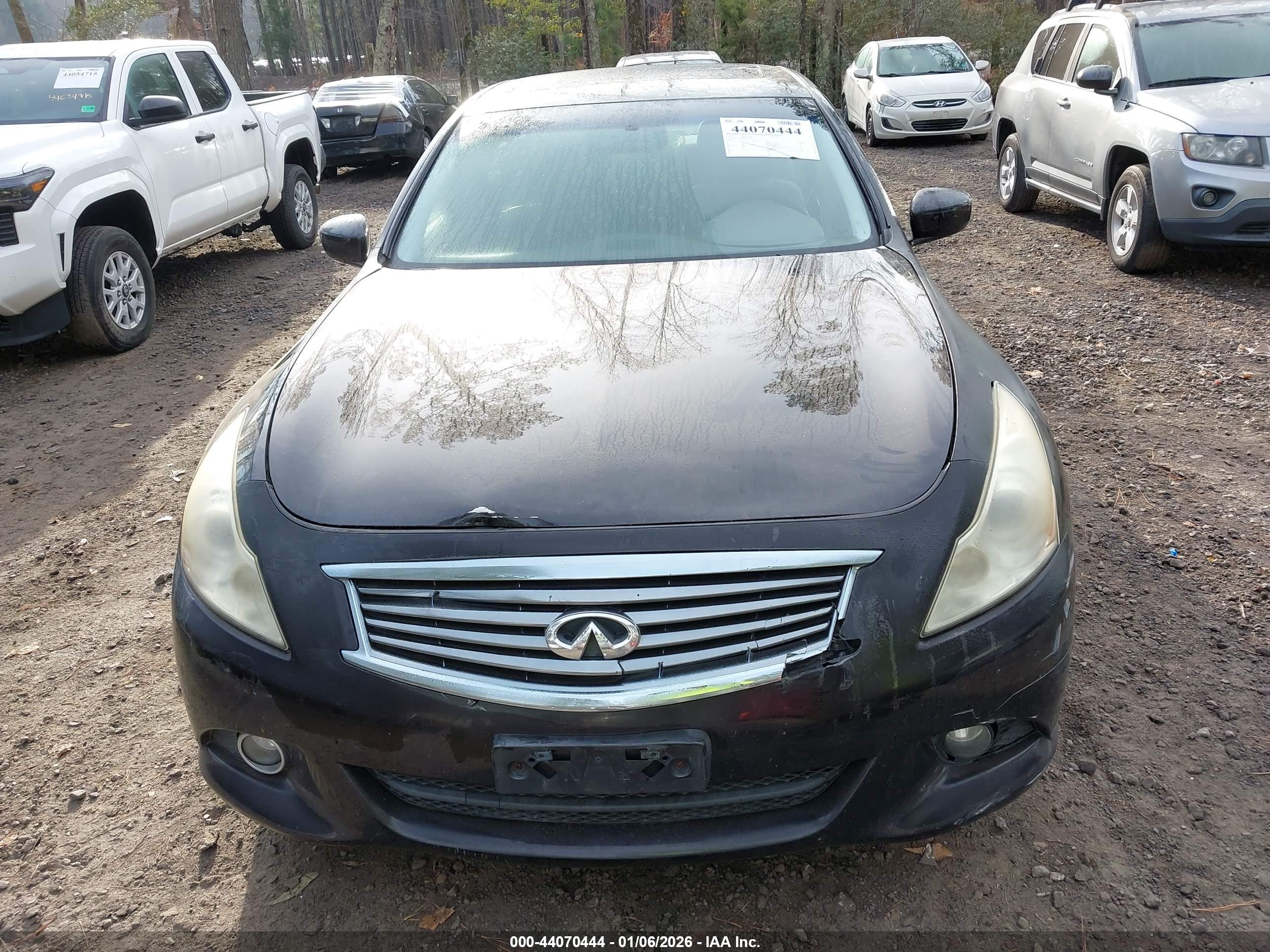 INFINITI G37X image 6