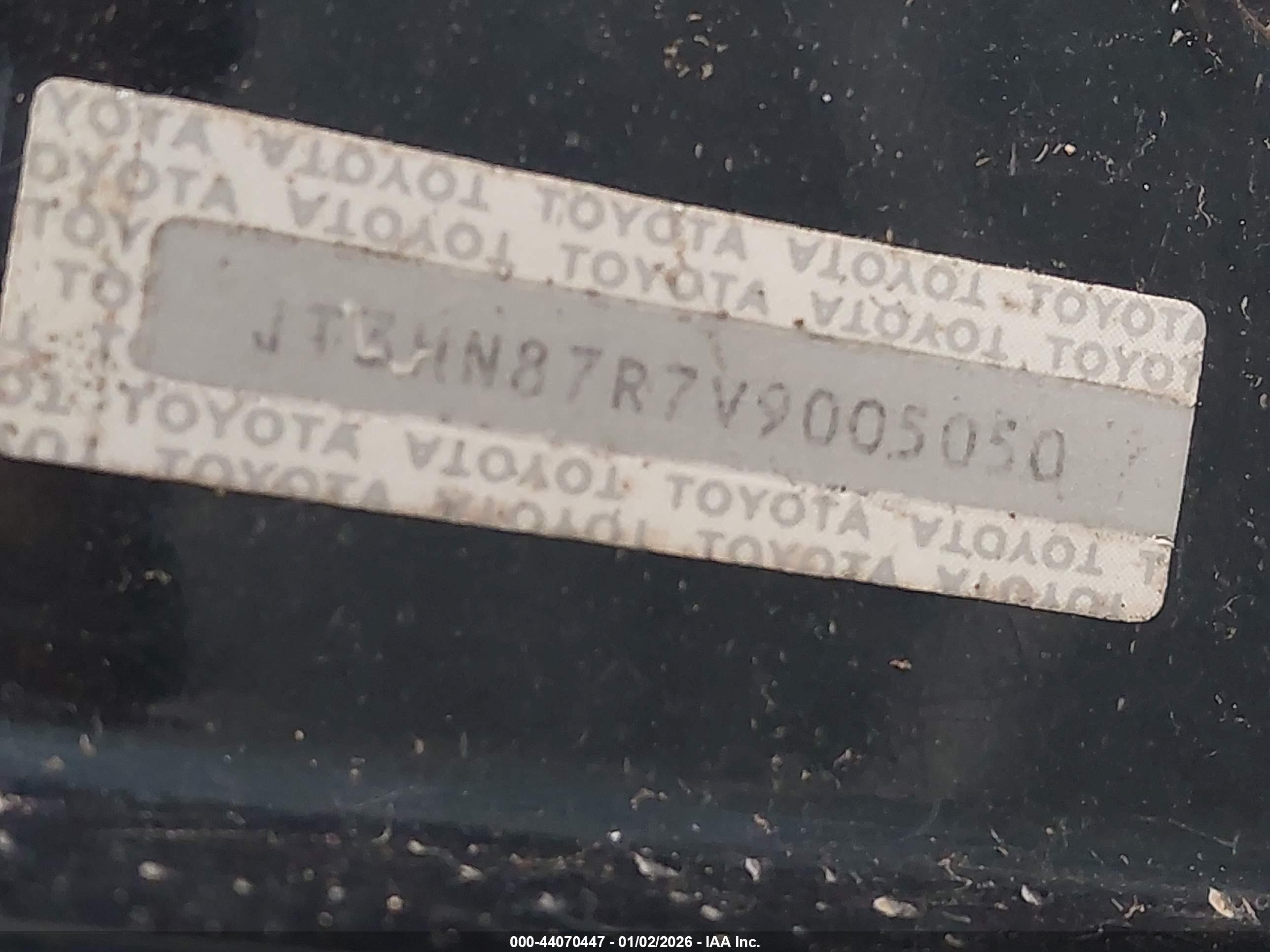 TOYOTA 4RUNNER image 9