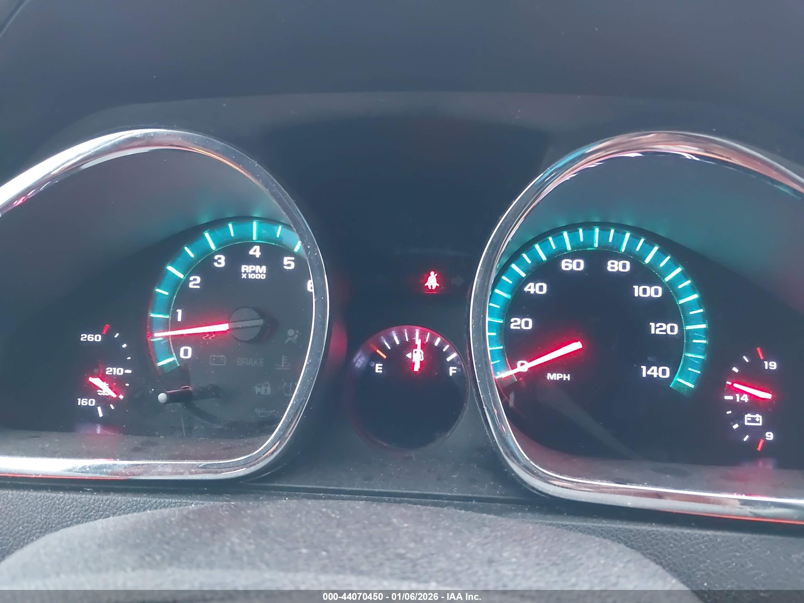 CHEVROLET TRAVERSE image 7