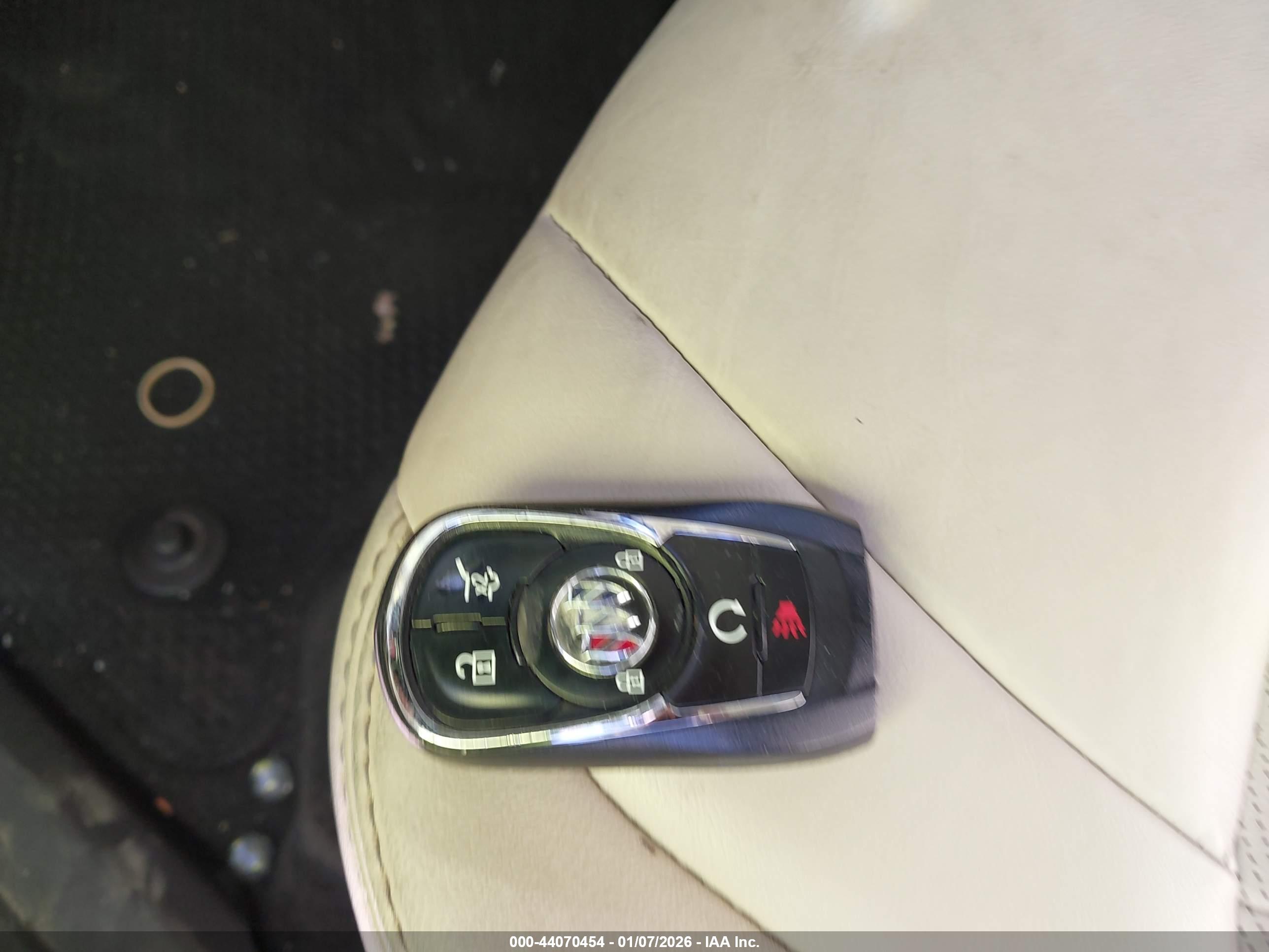 BUICK ENCLAVE image 11
