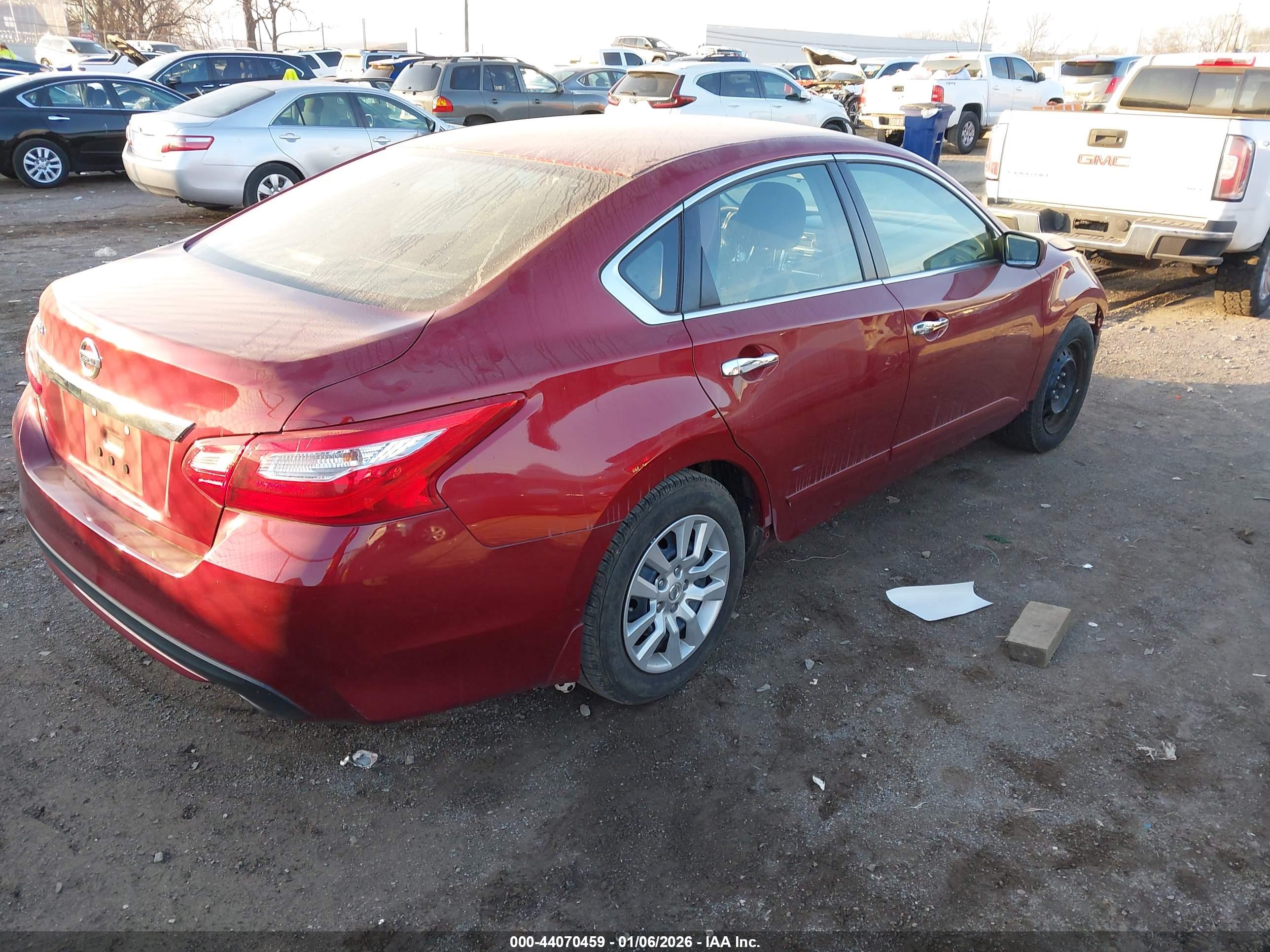 NISSAN ALTIMA image 4