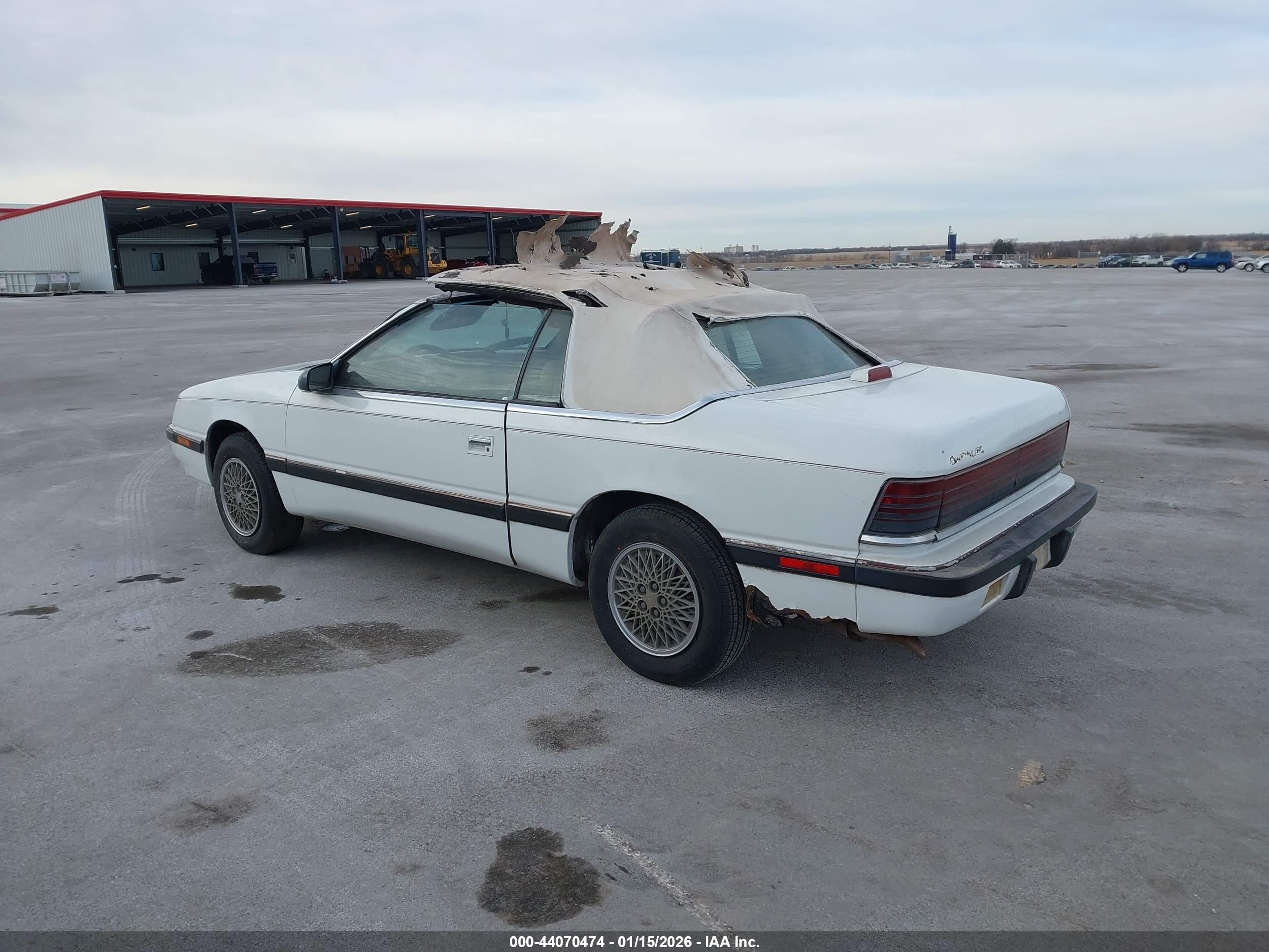 CHRYSLER LEBARON image 3