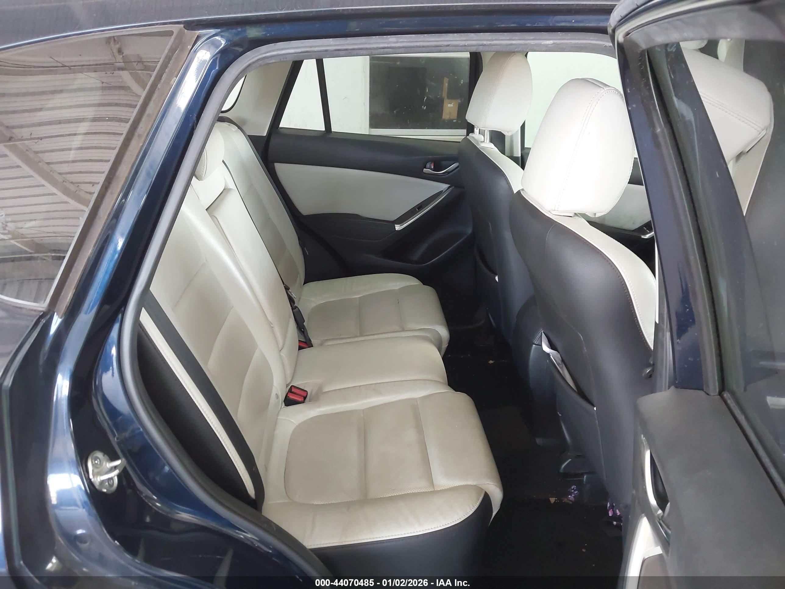 MAZDA CX-5 image 8