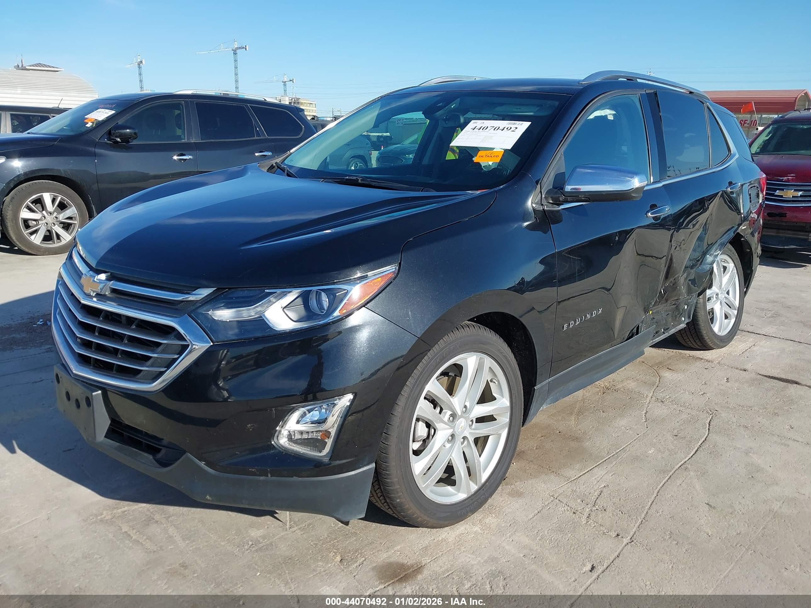 CHEVROLET EQUINOX image 2