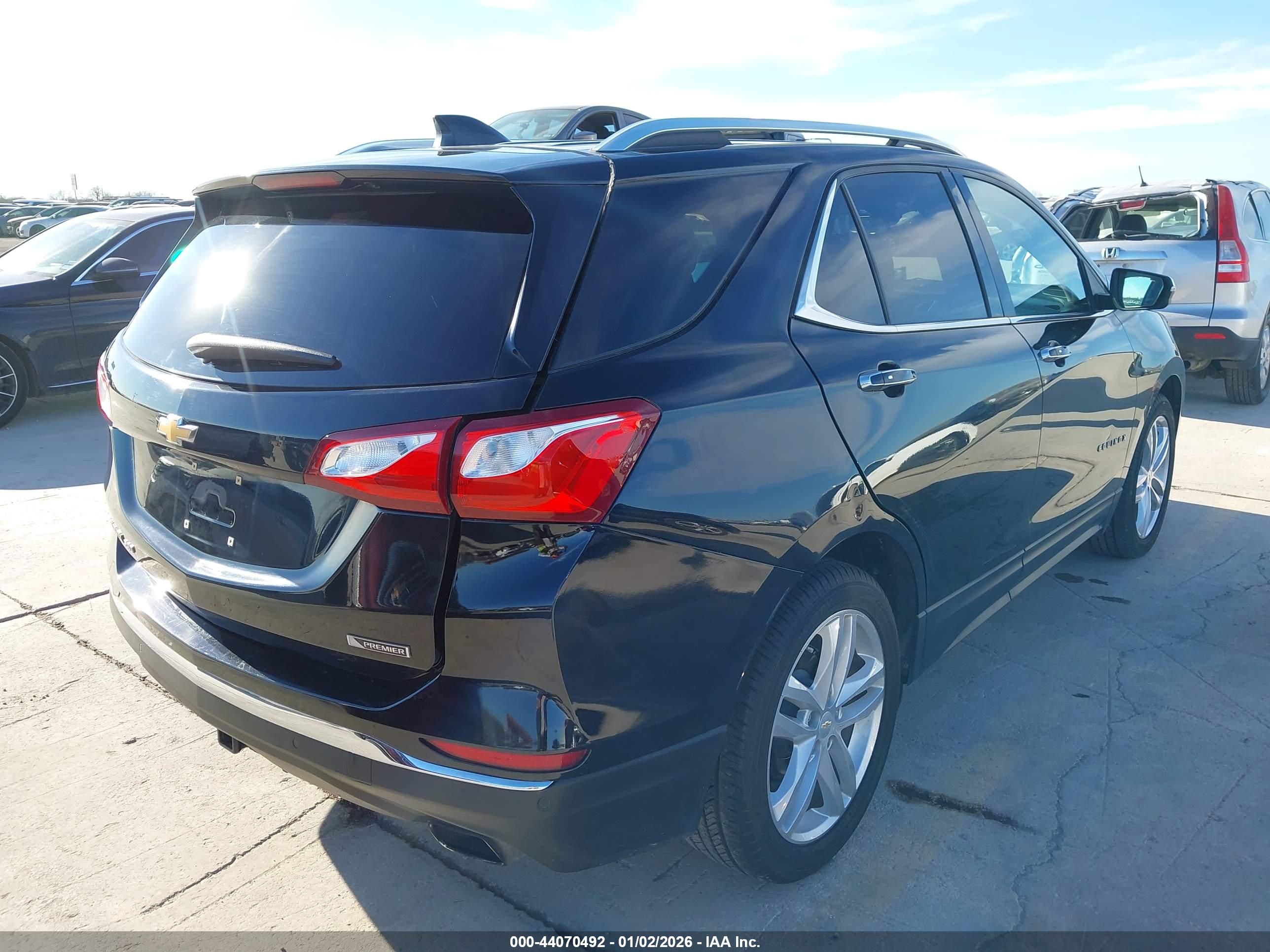 CHEVROLET EQUINOX image 4