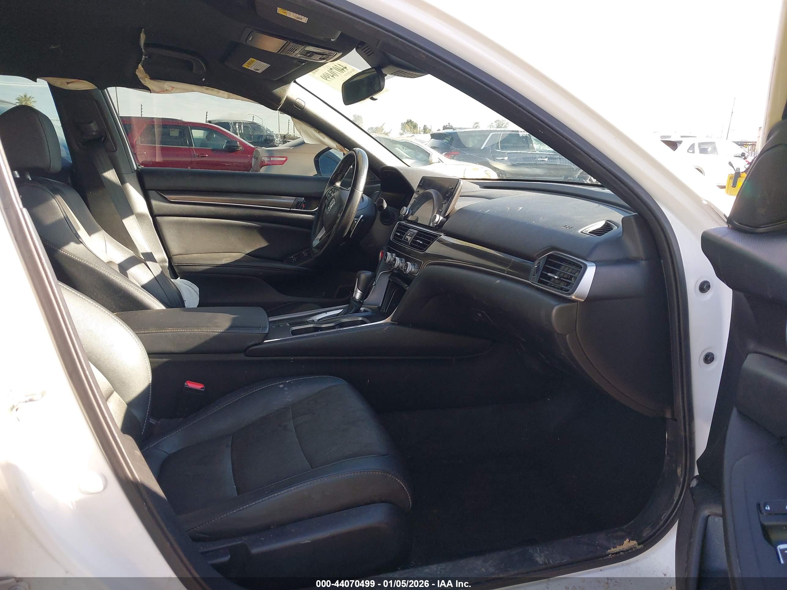 HONDA ACCORD image 5