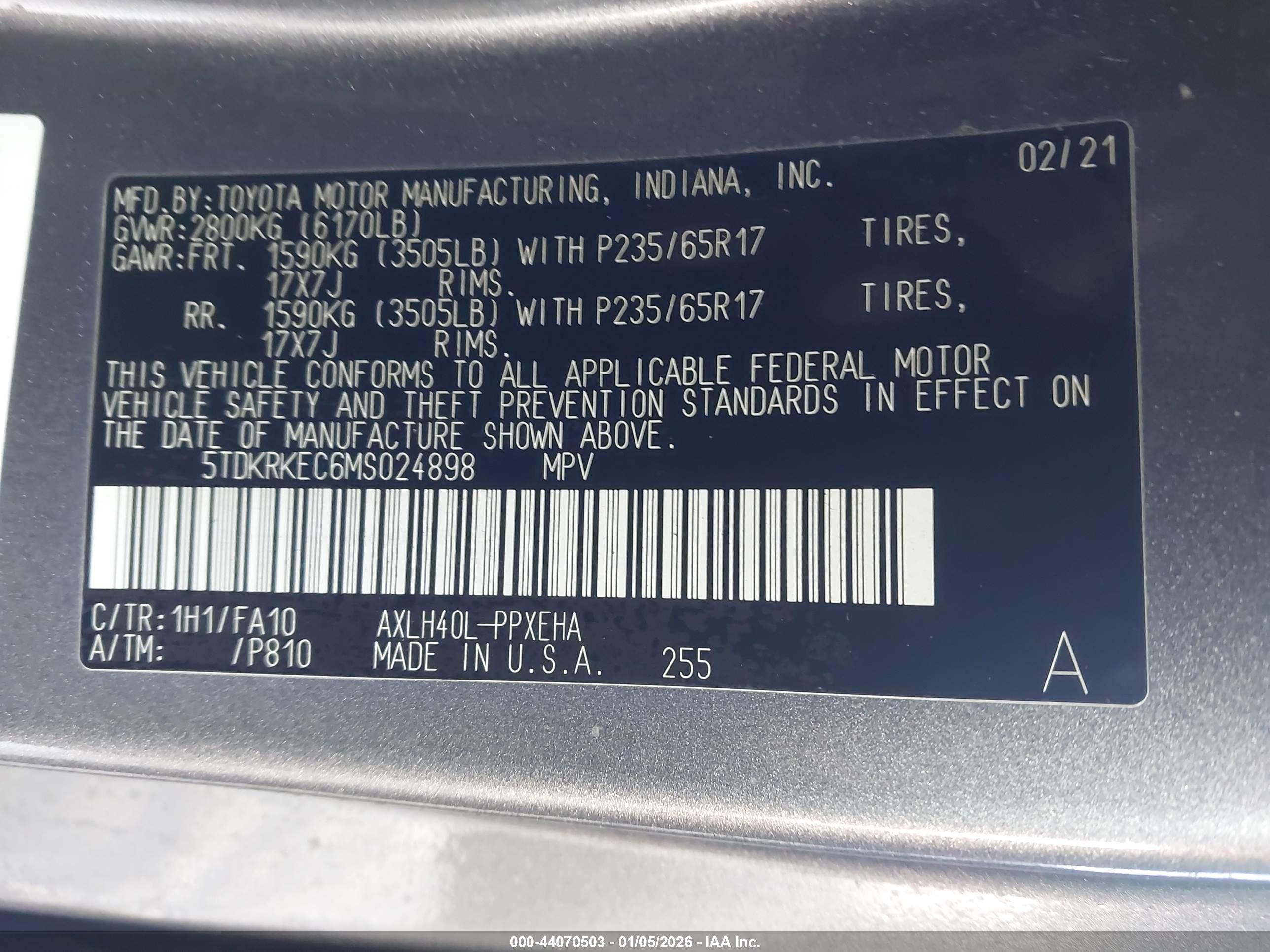 TOYOTA SIENNA image 9
