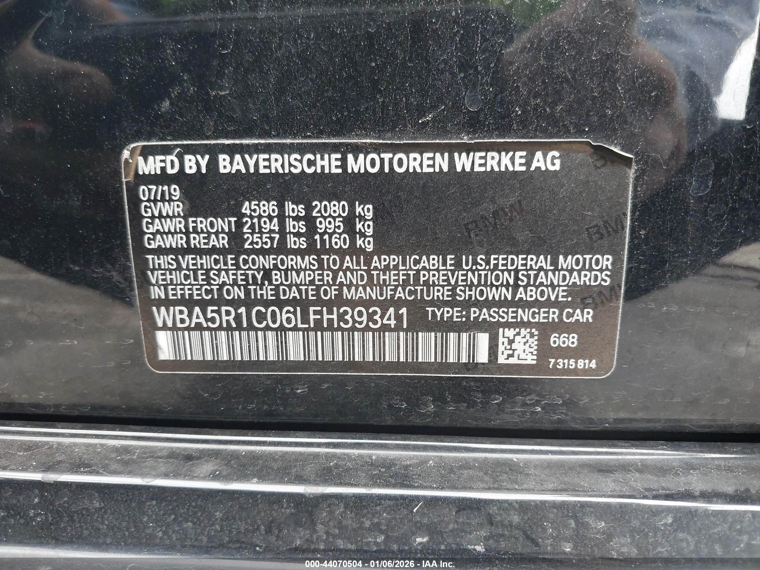 BMW 330I image 9