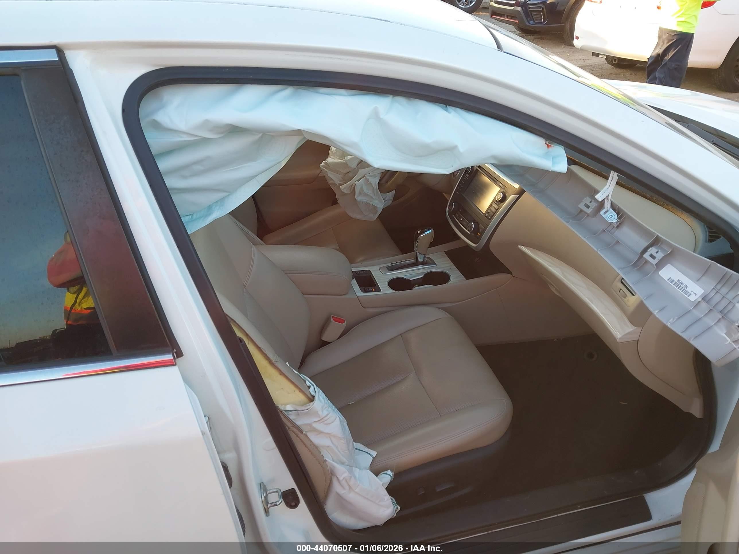 NISSAN ALTIMA image 5