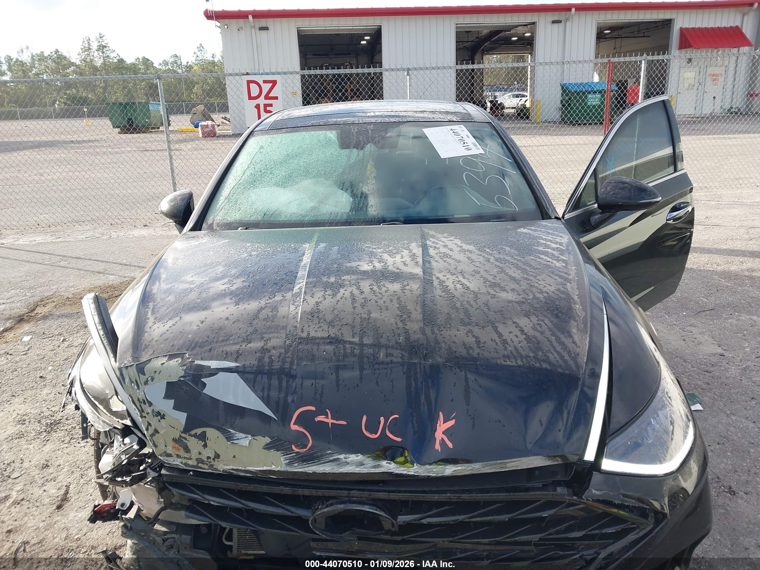 HYUNDAI SONATA image 10