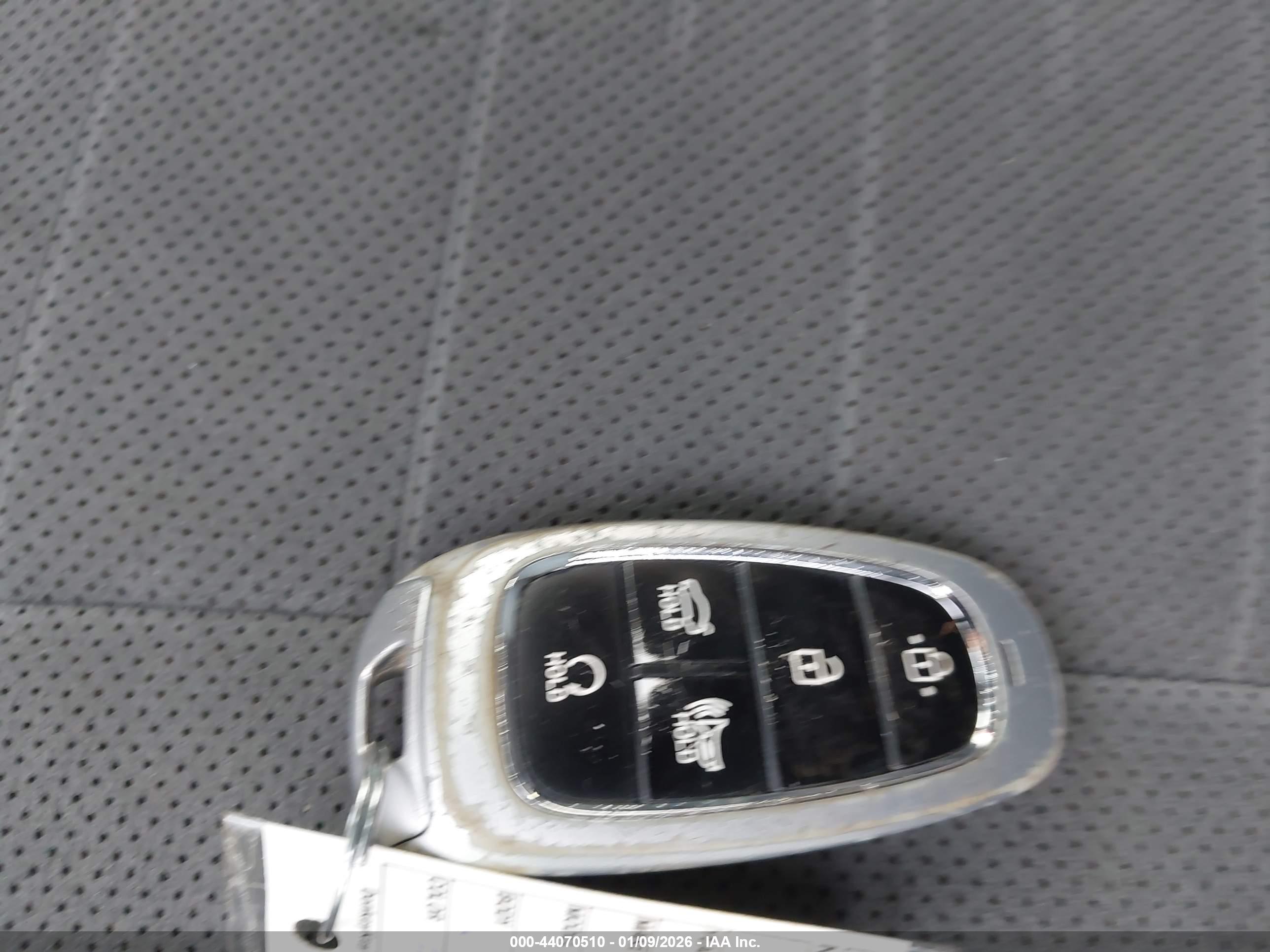 HYUNDAI SONATA image 11