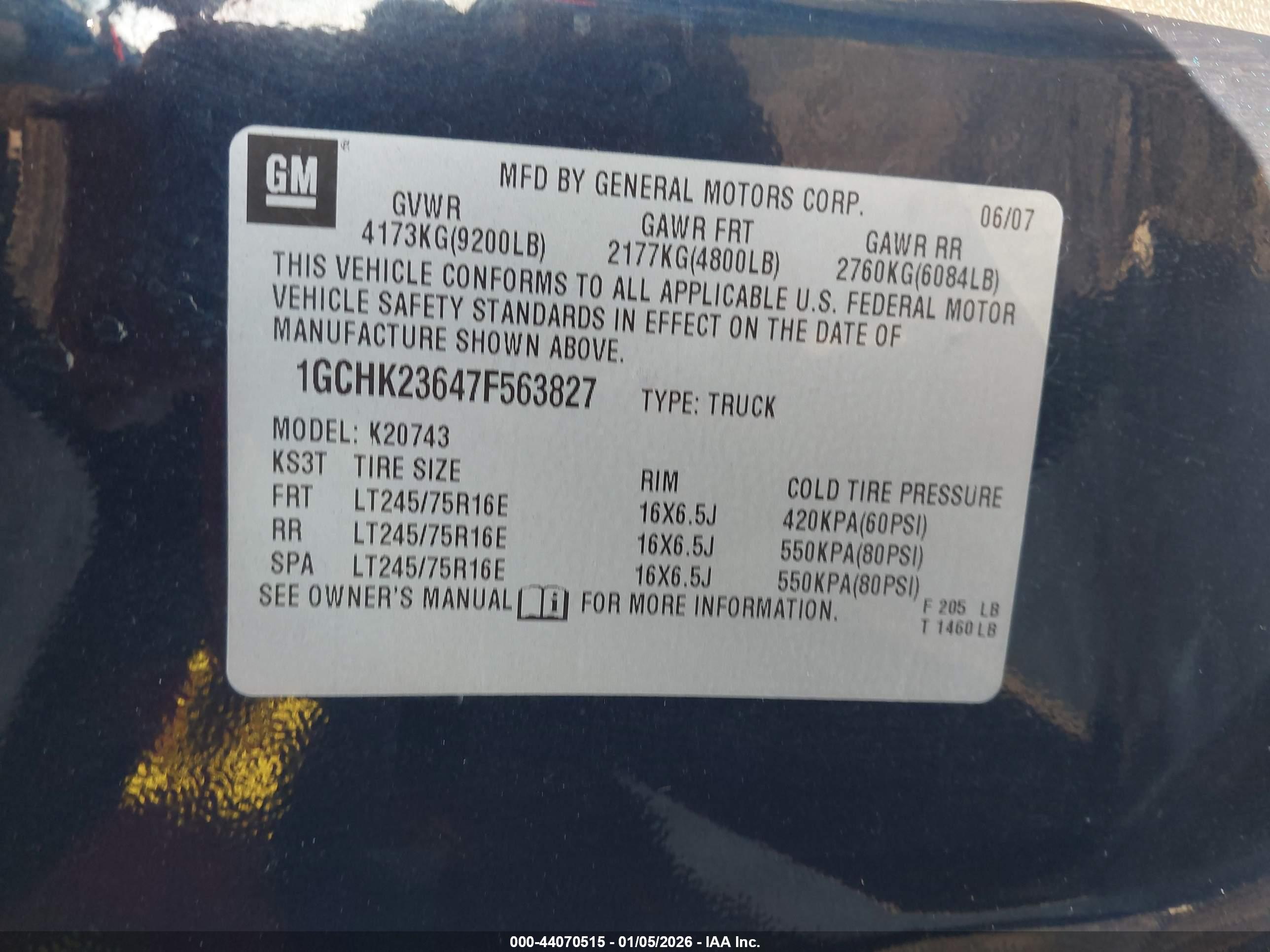 CHEVROLET SILVERADO image 9