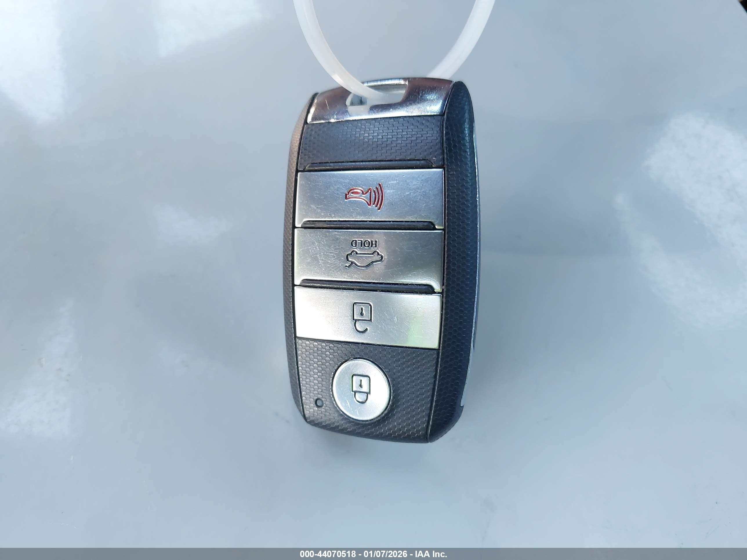 KIA OPTIMA image 11