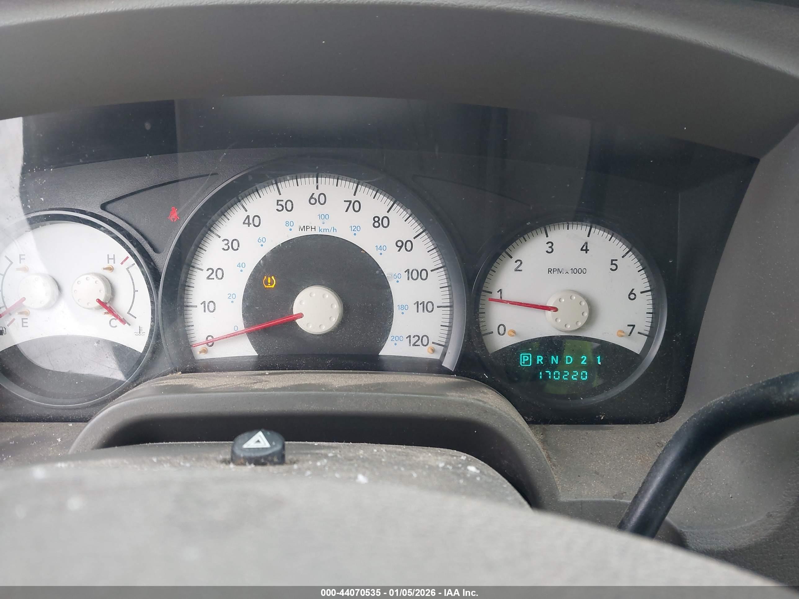 DODGE DAKOTA image 7