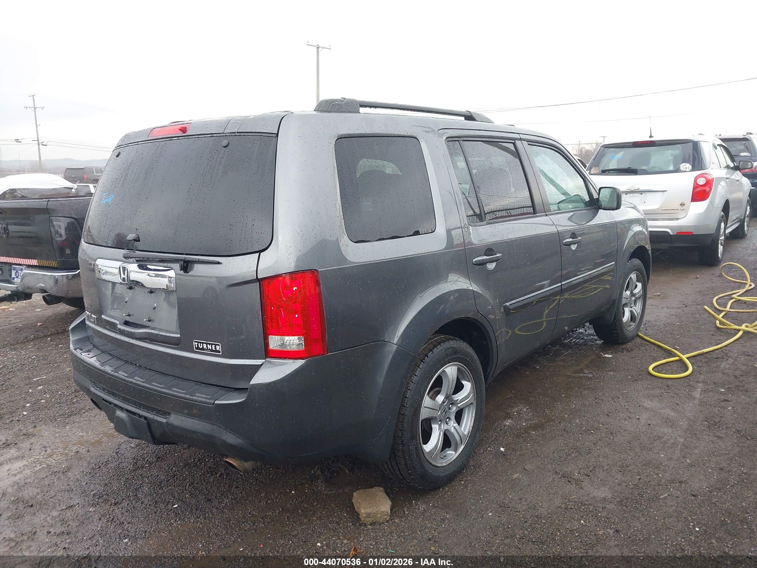 HONDA PILOT image 4
