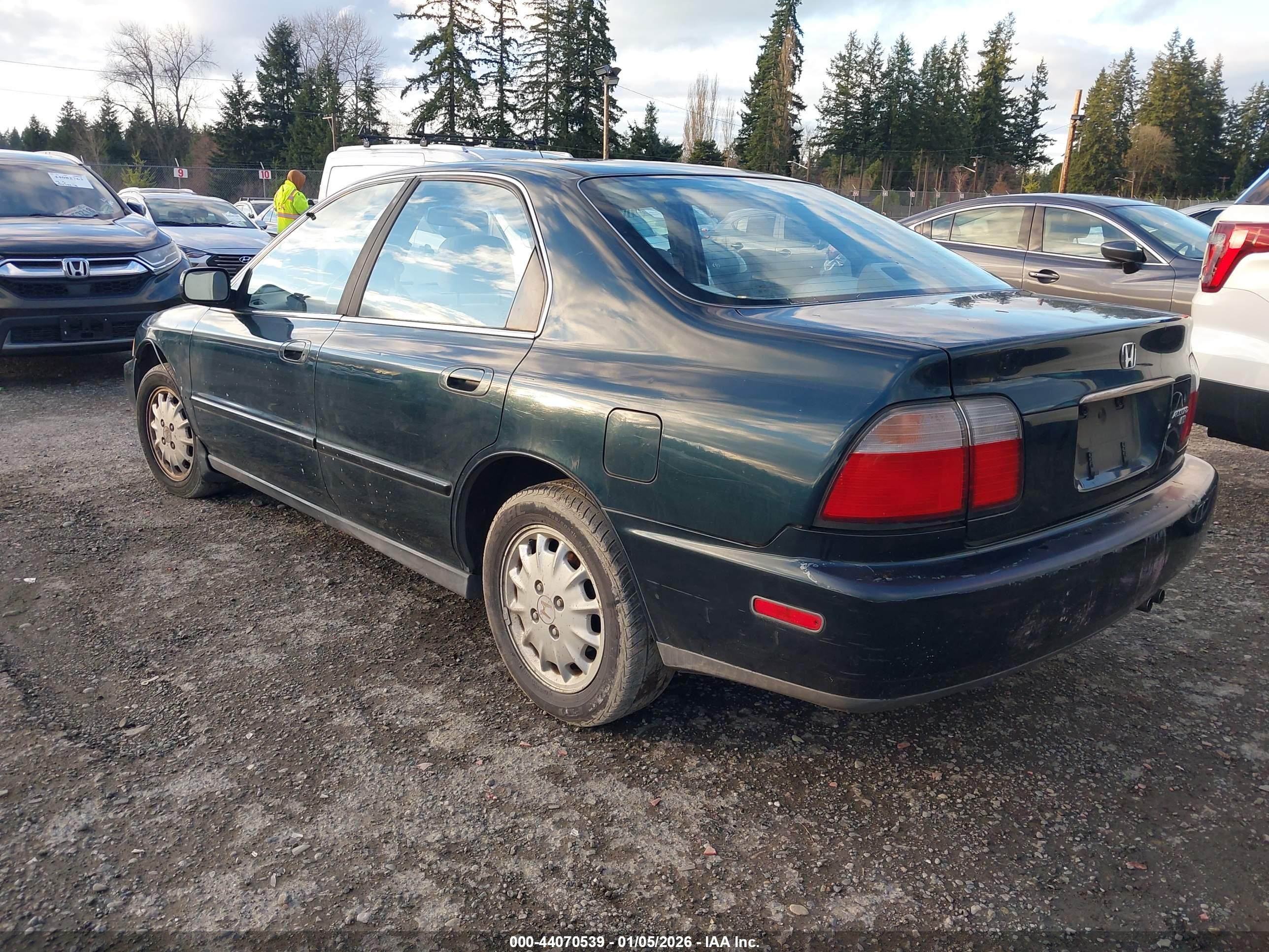 HONDA ACCORD image 3