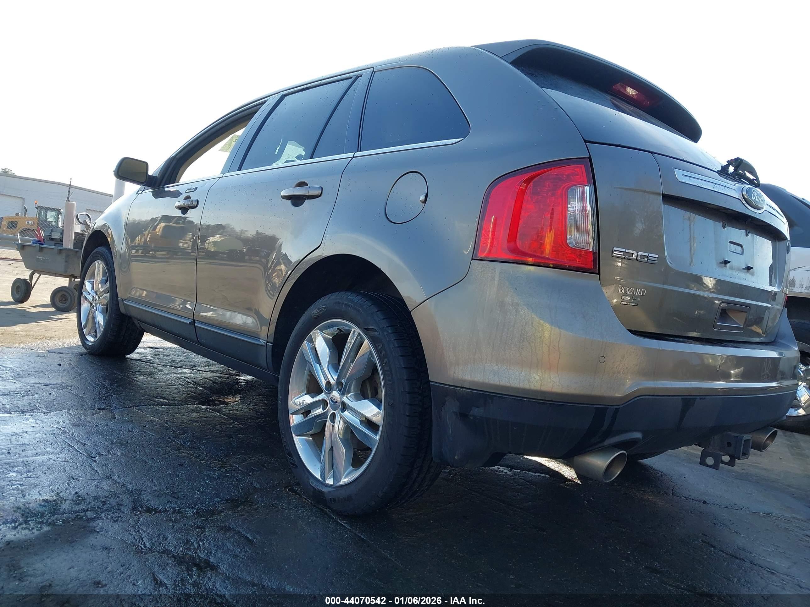 FORD EDGE image 3