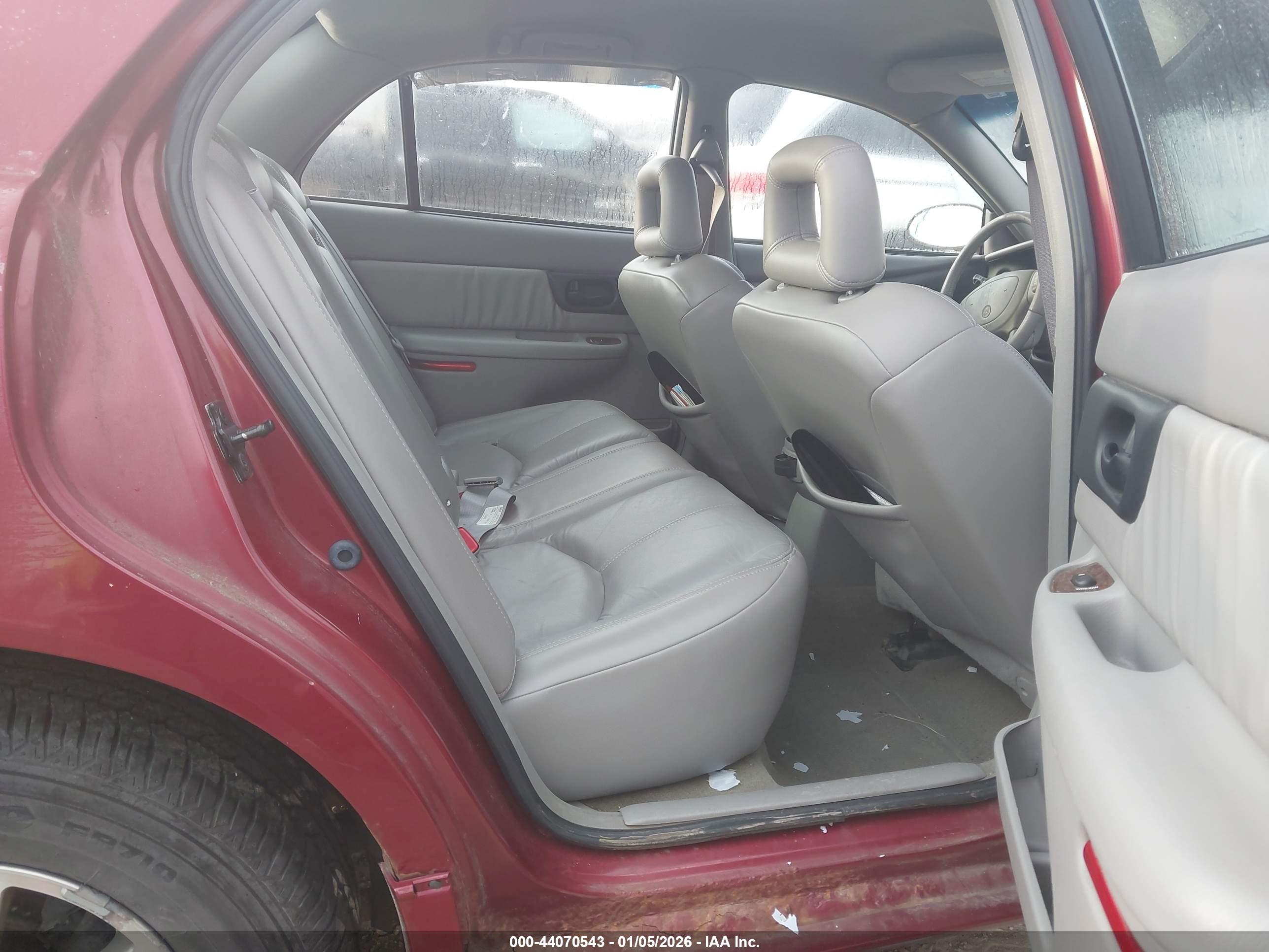 BUICK REGAL image 8