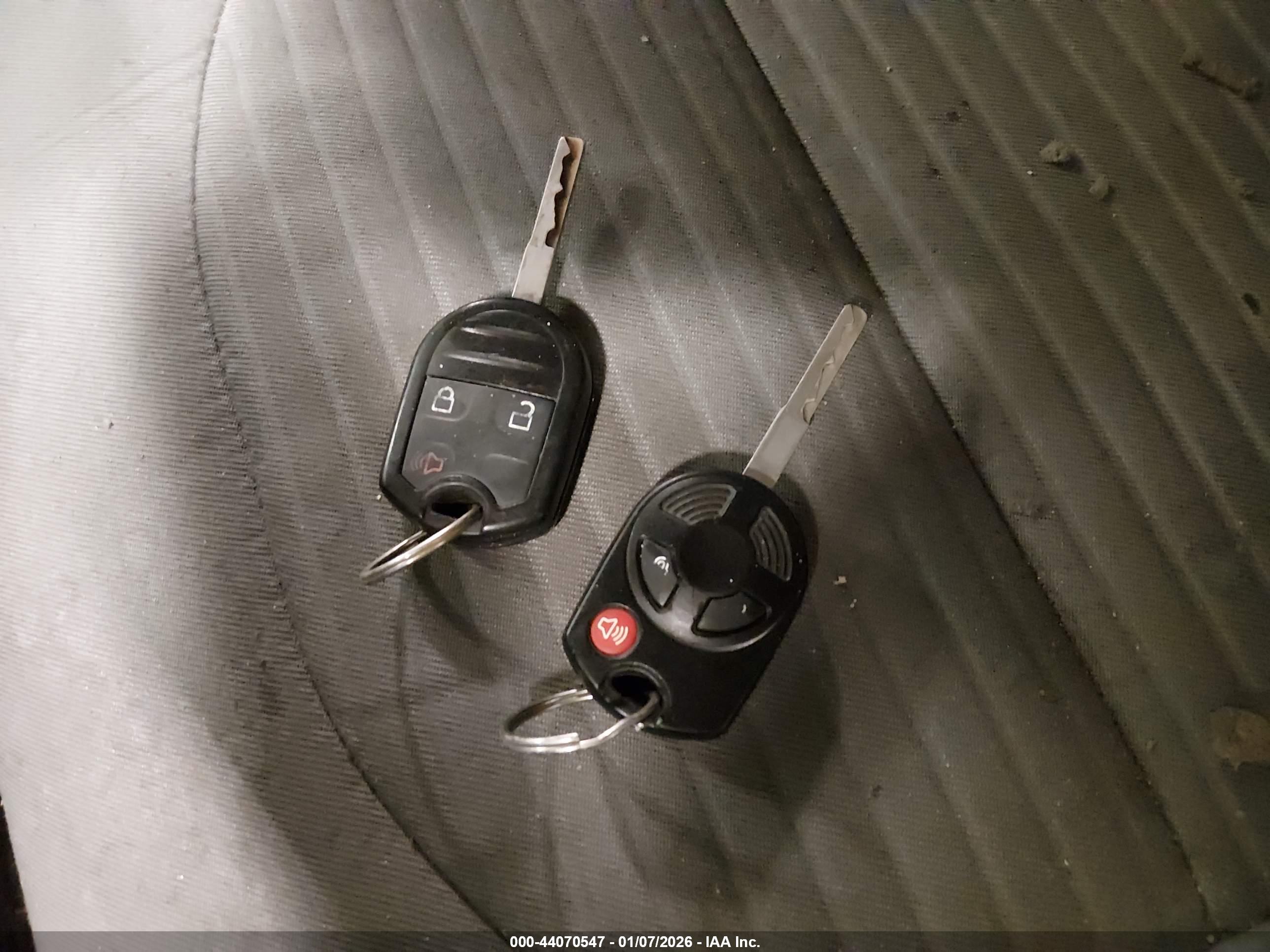 FORD ESCAPE image 11