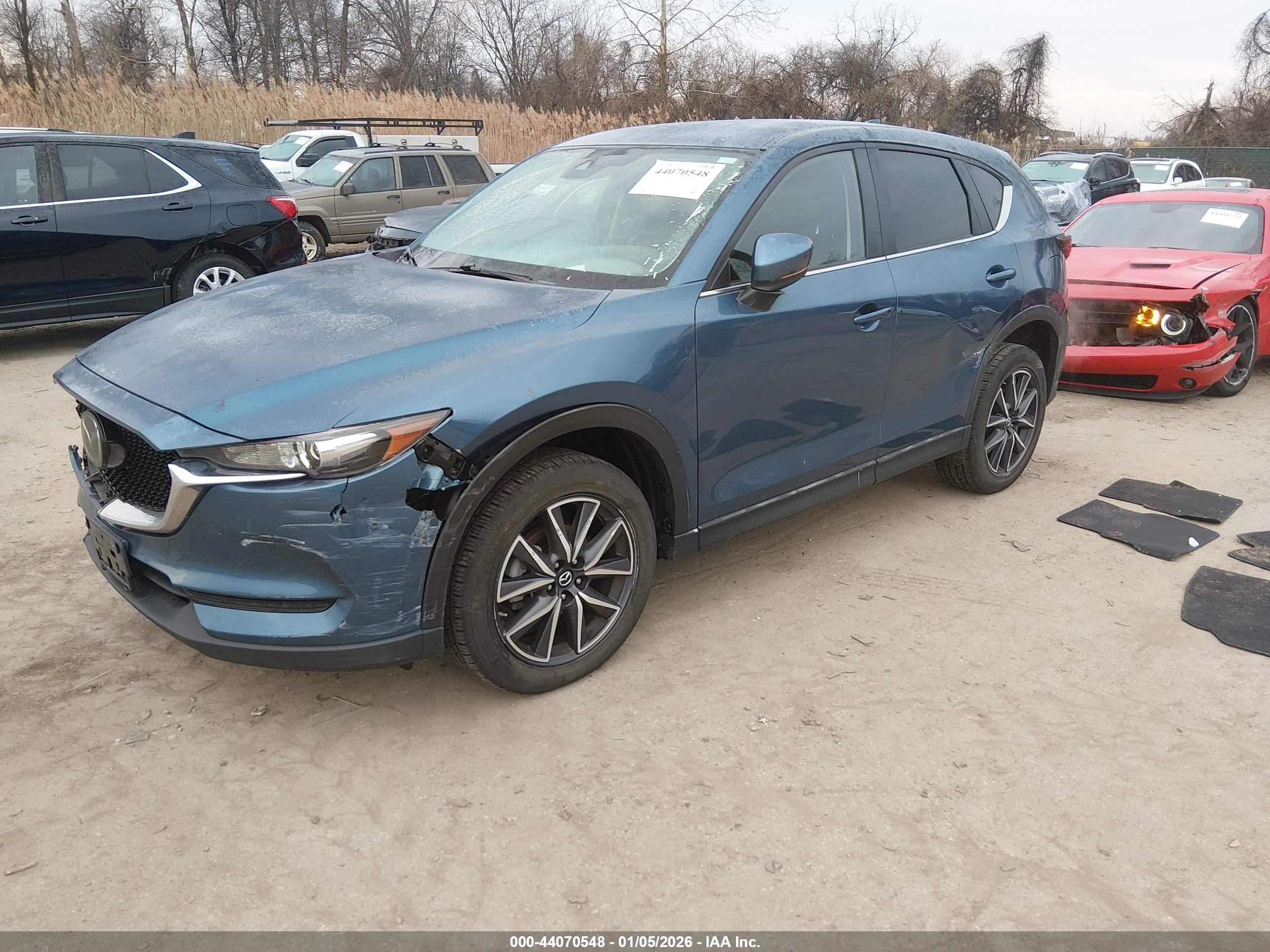 MAZDA CX-5 image 2