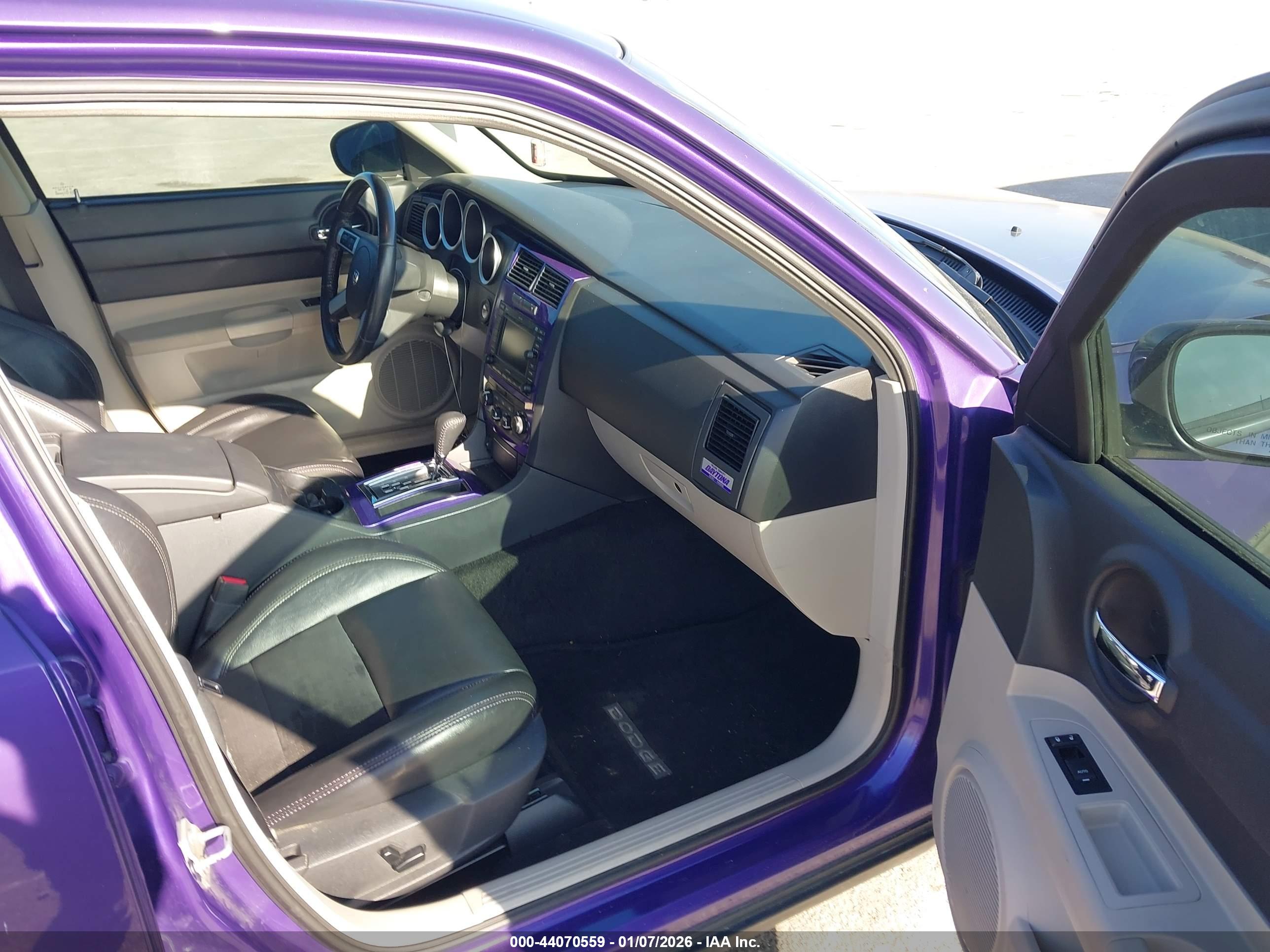 DODGE CHARGER image 5