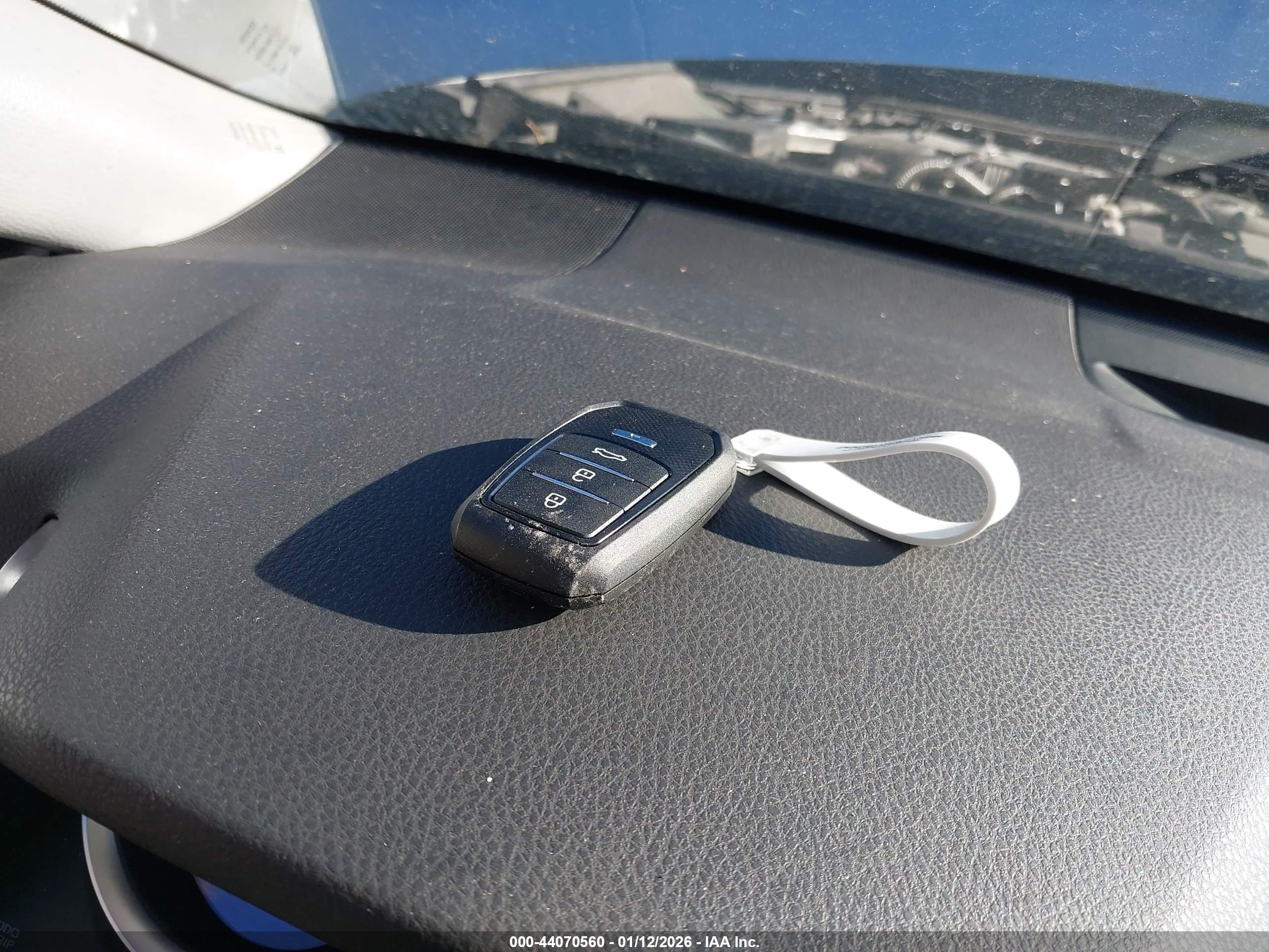 TOYOTA CAMRY image 11