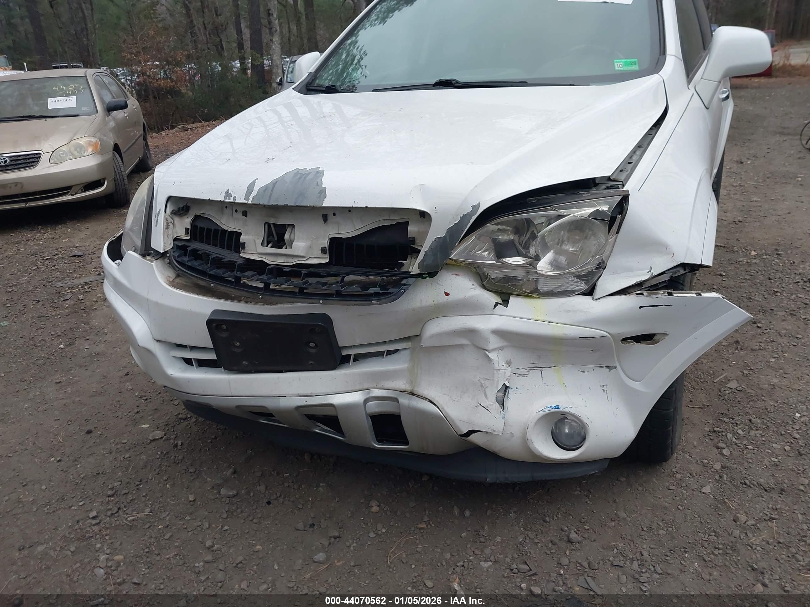 CHEVROLET CAPTIVA image 6