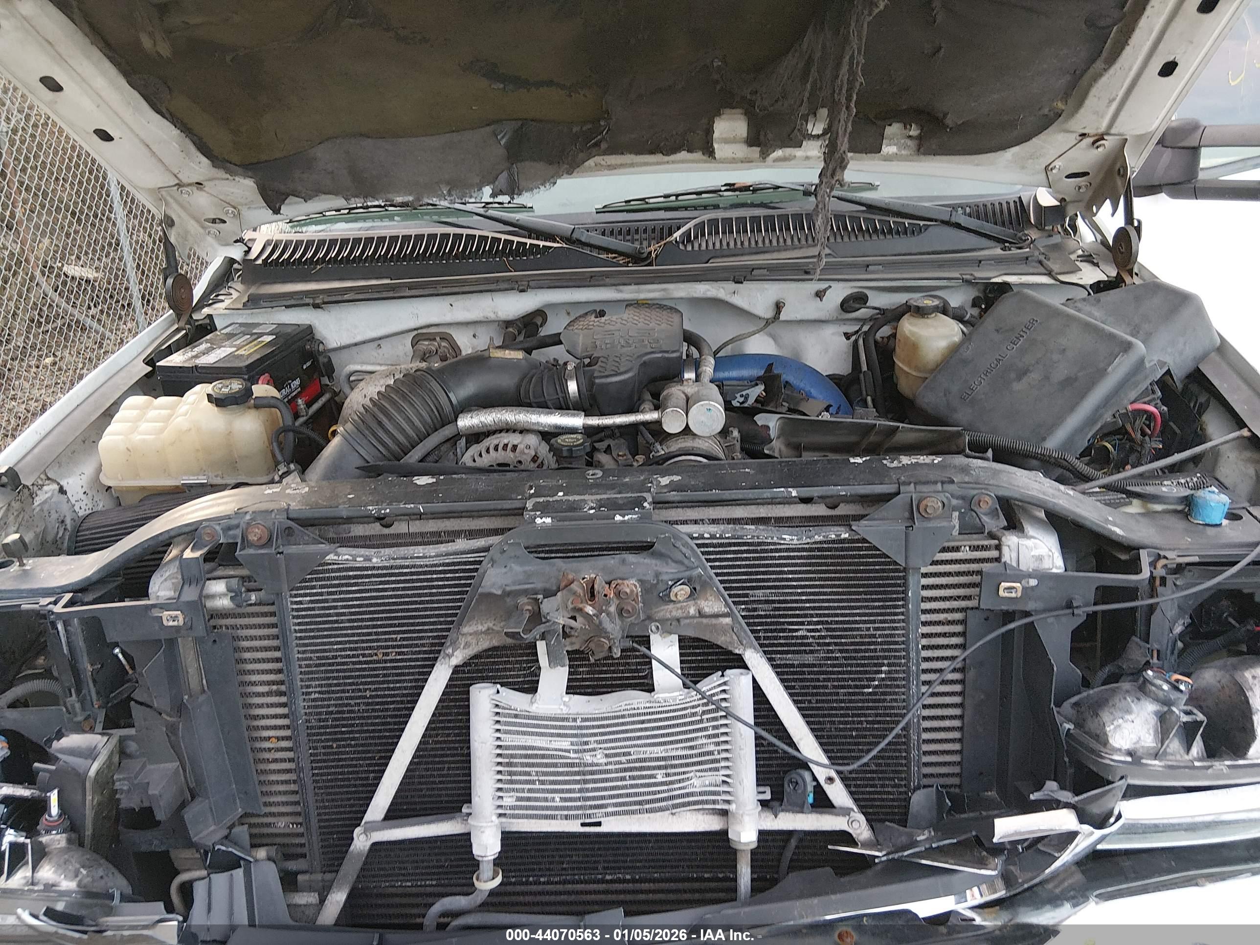 GMC SIERRA image 10
