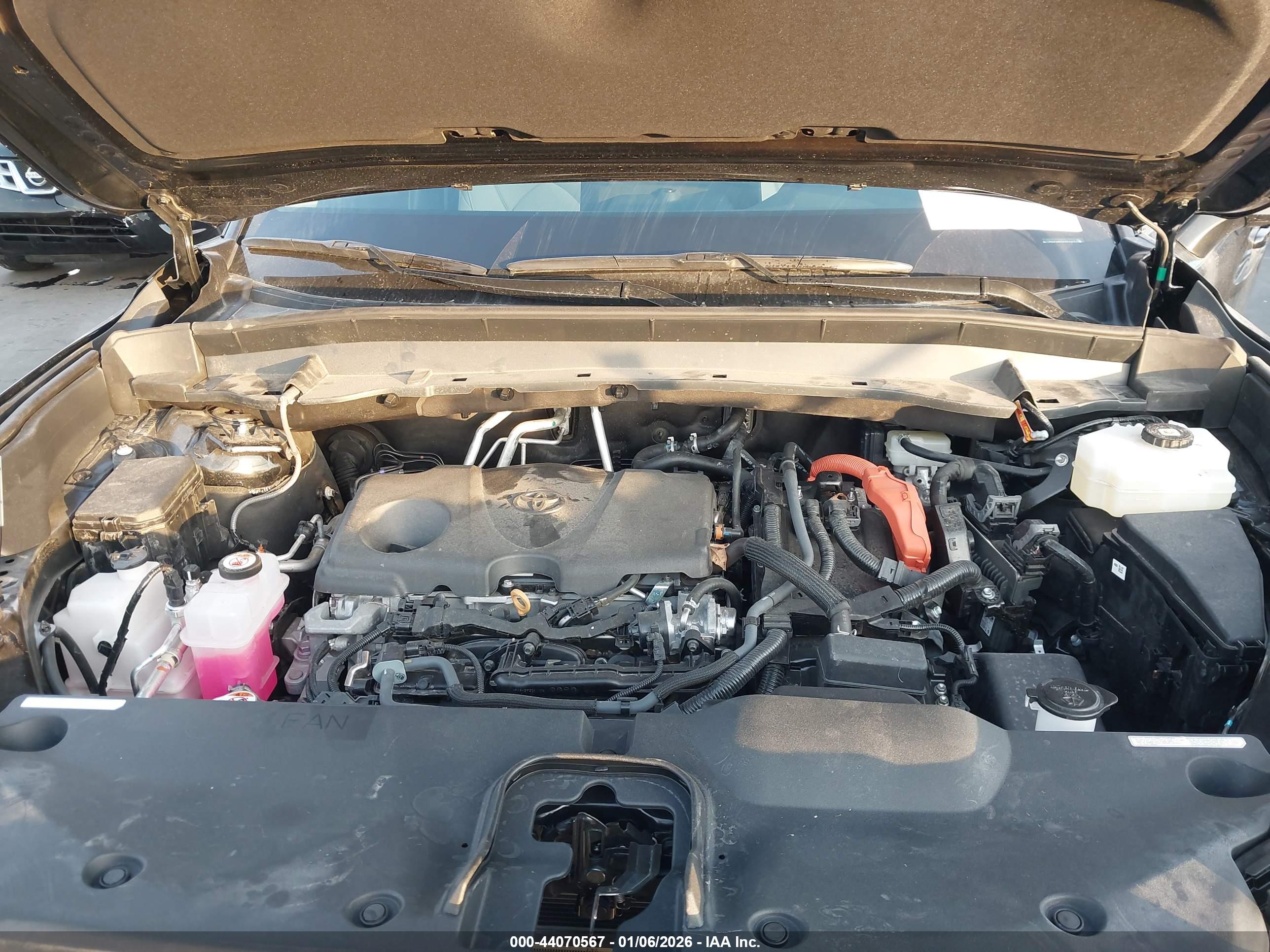 TOYOTA GRAND image 10