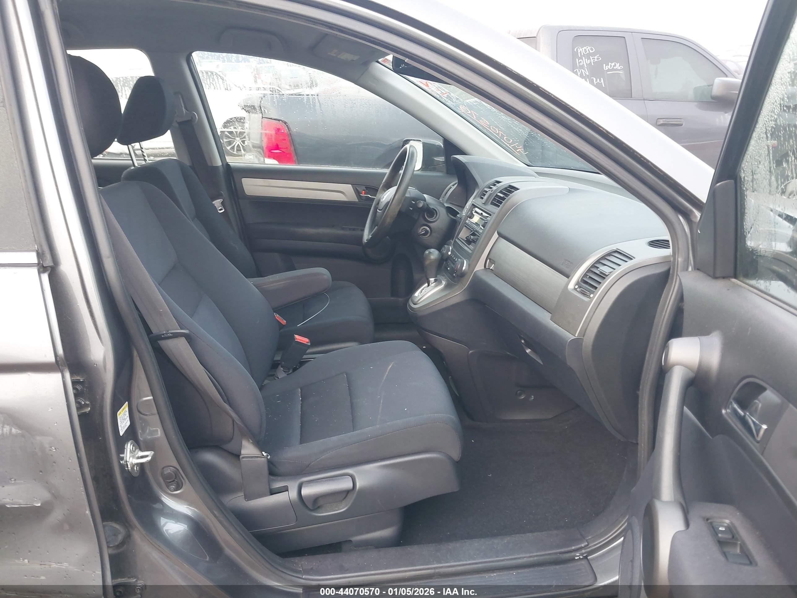 HONDA CR-V image 5