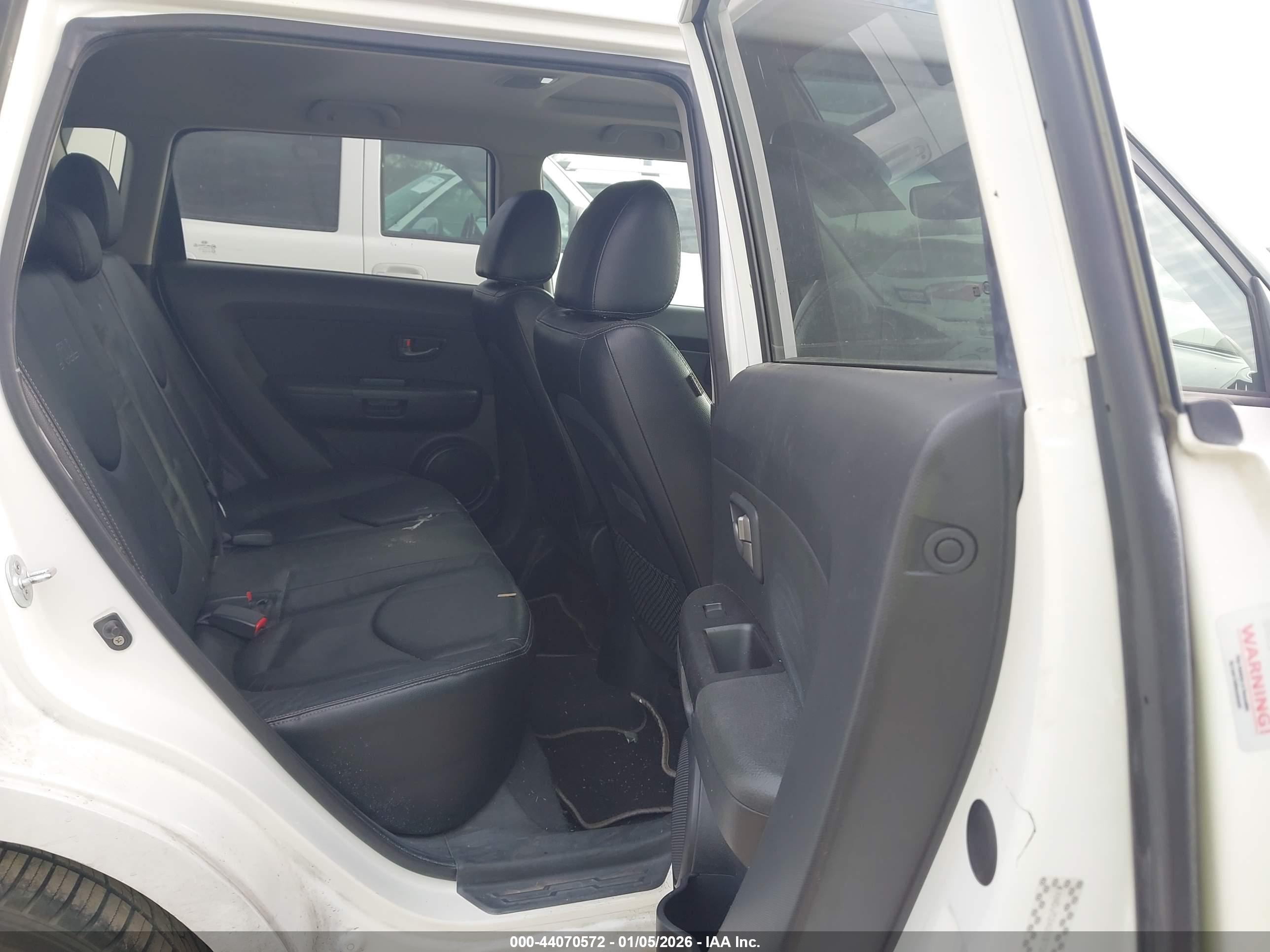 KIA SOUL image 8