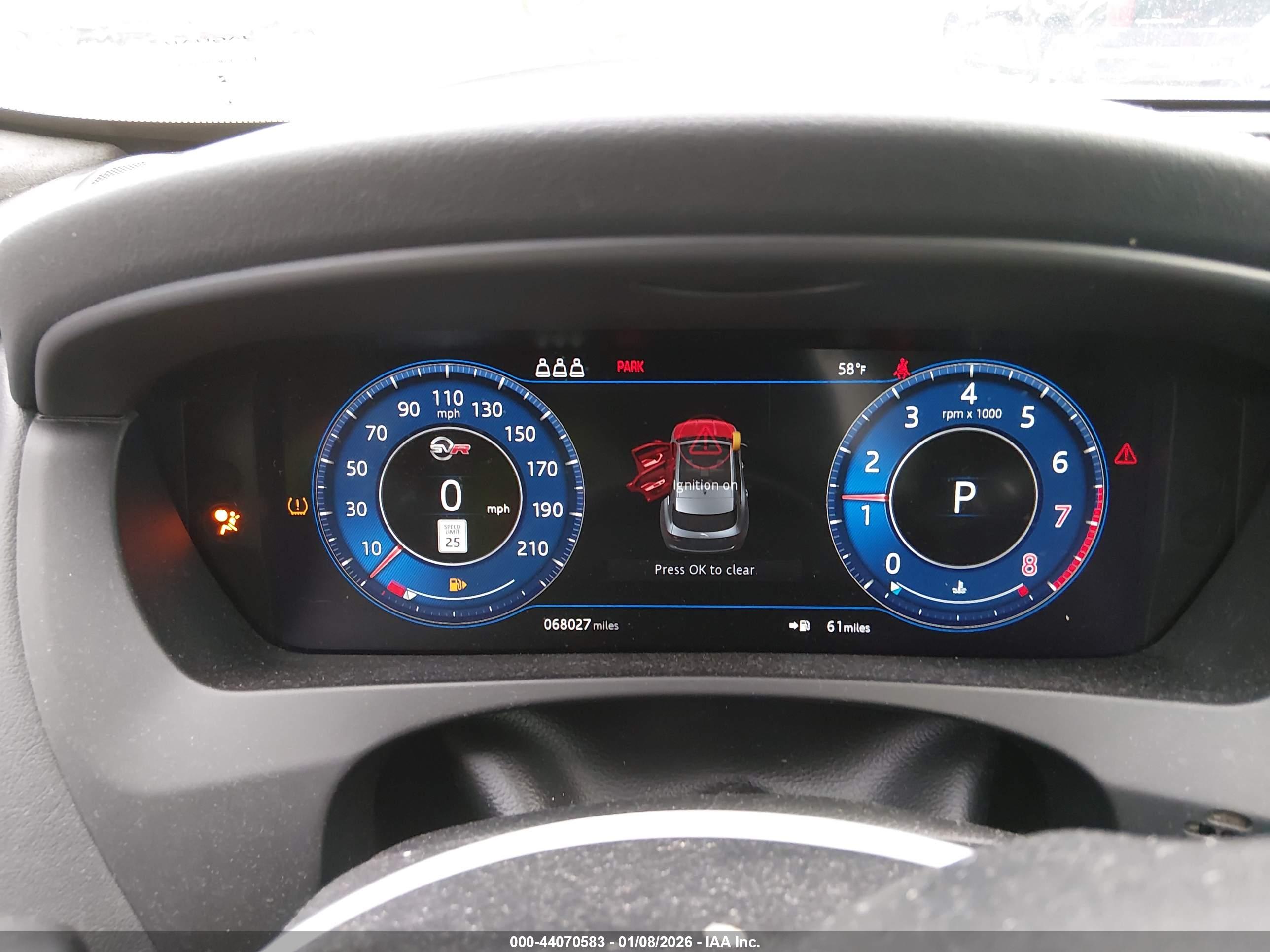 JAGUAR F-PACE image 7