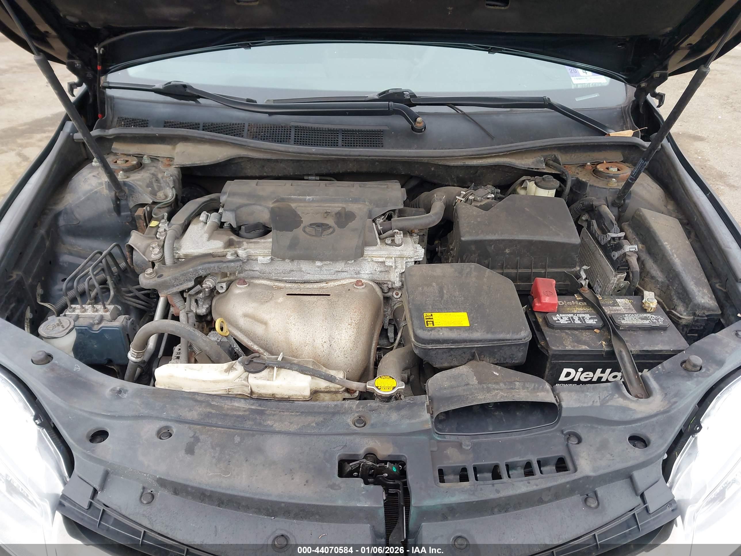 TOYOTA CAMRY image 10