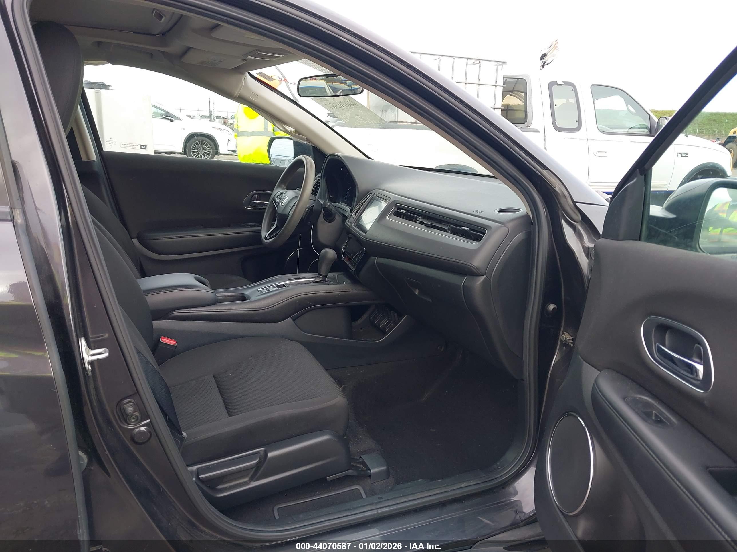 HONDA HR-V image 5