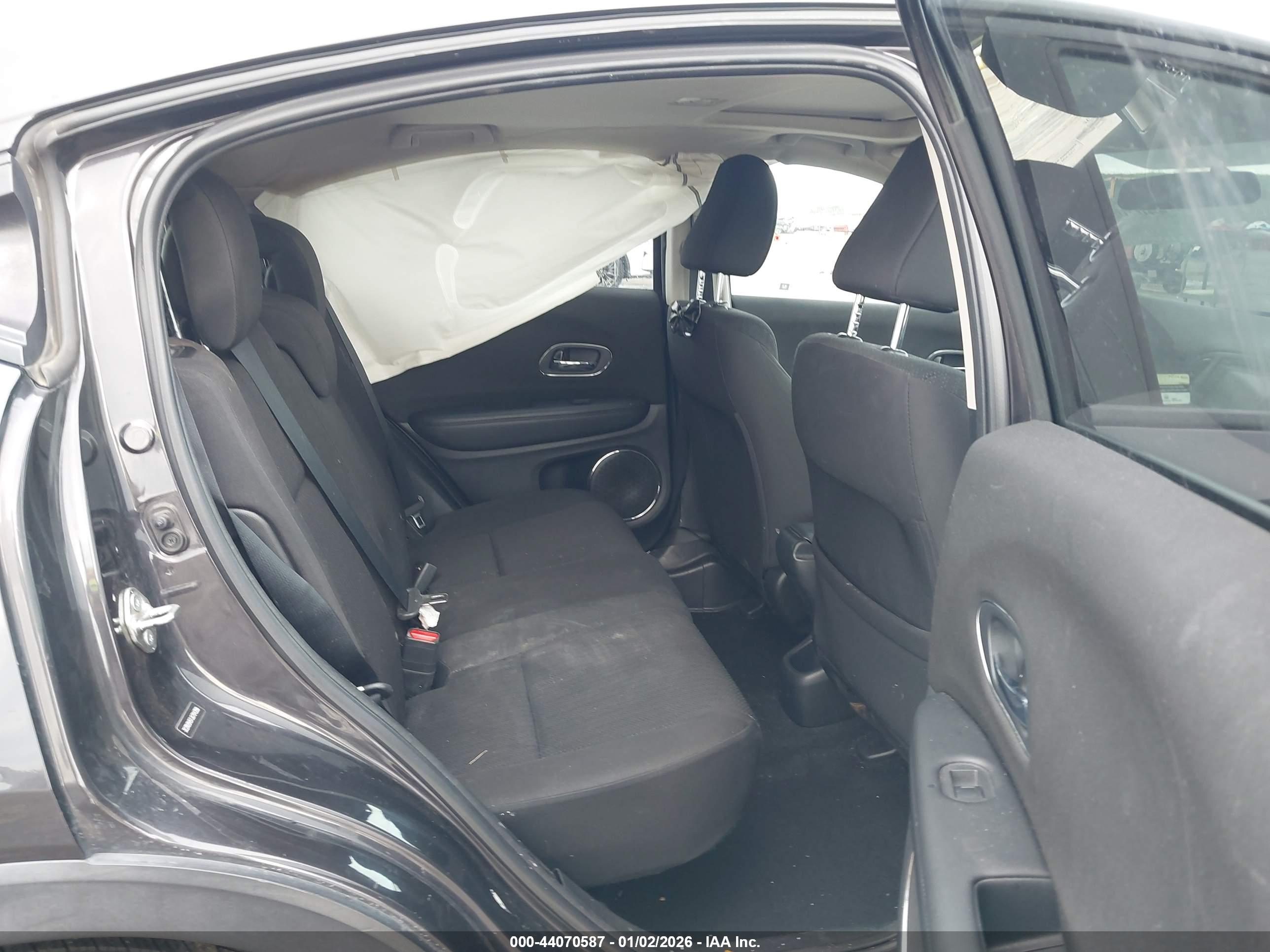 HONDA HR-V image 8