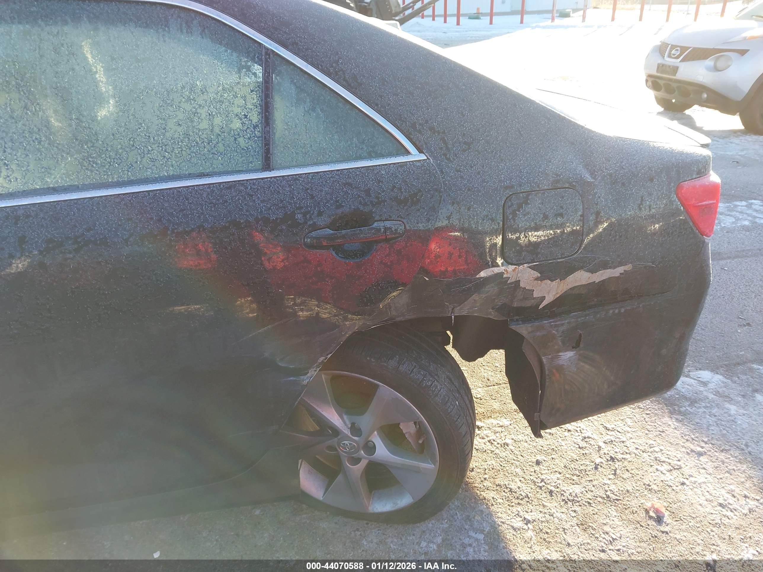 TOYOTA CAMRY image 6
